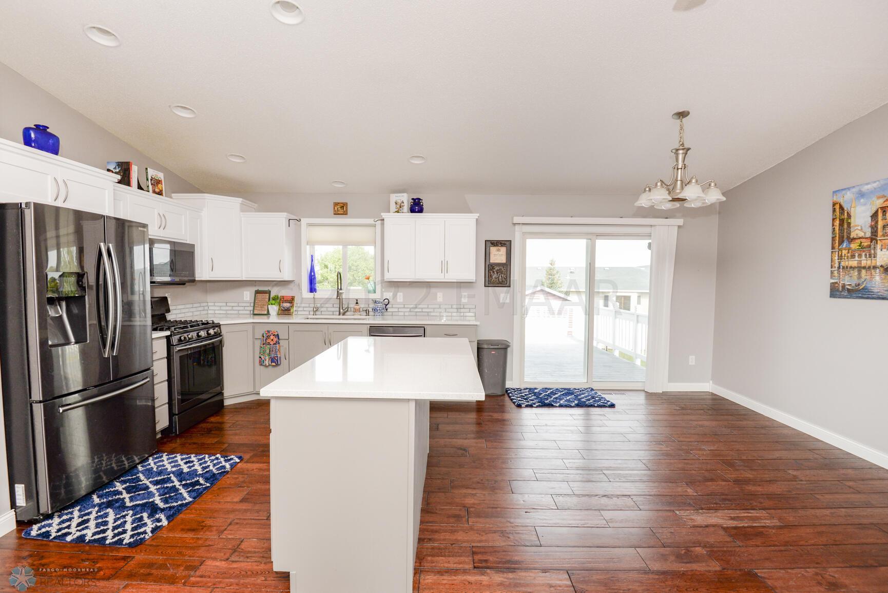 Kitchen/Dining