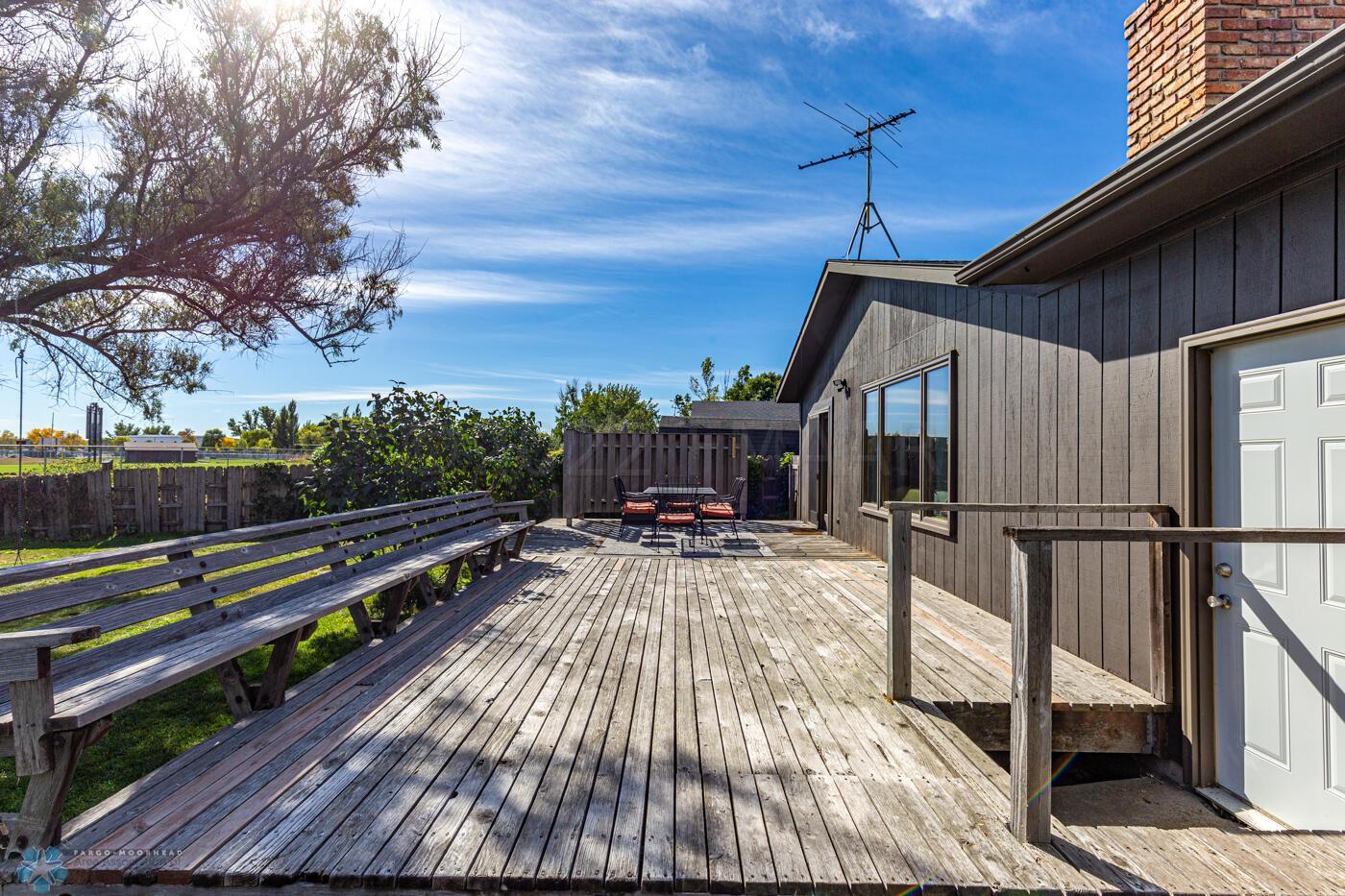 Deck