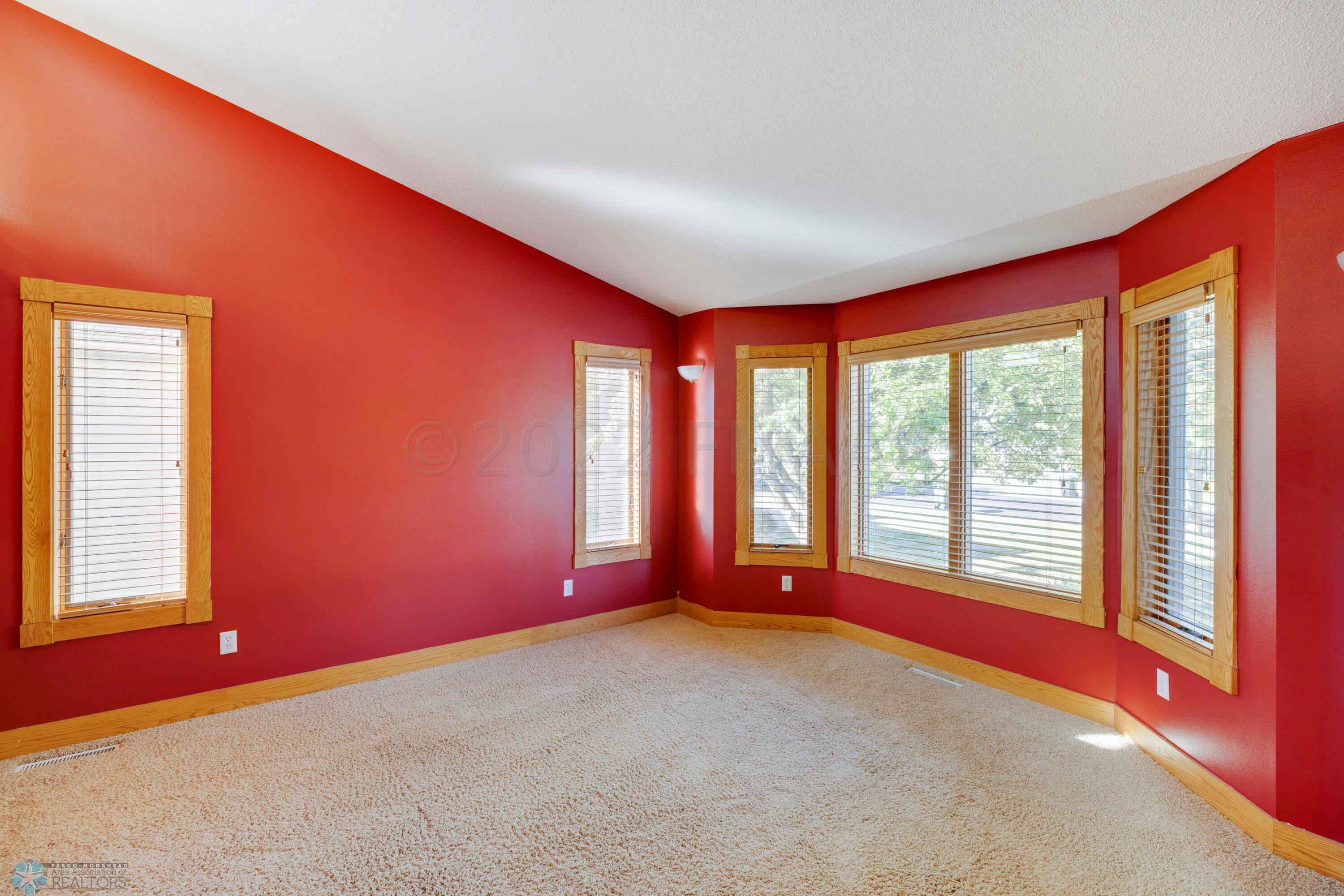 Front Sunroom/Living Area