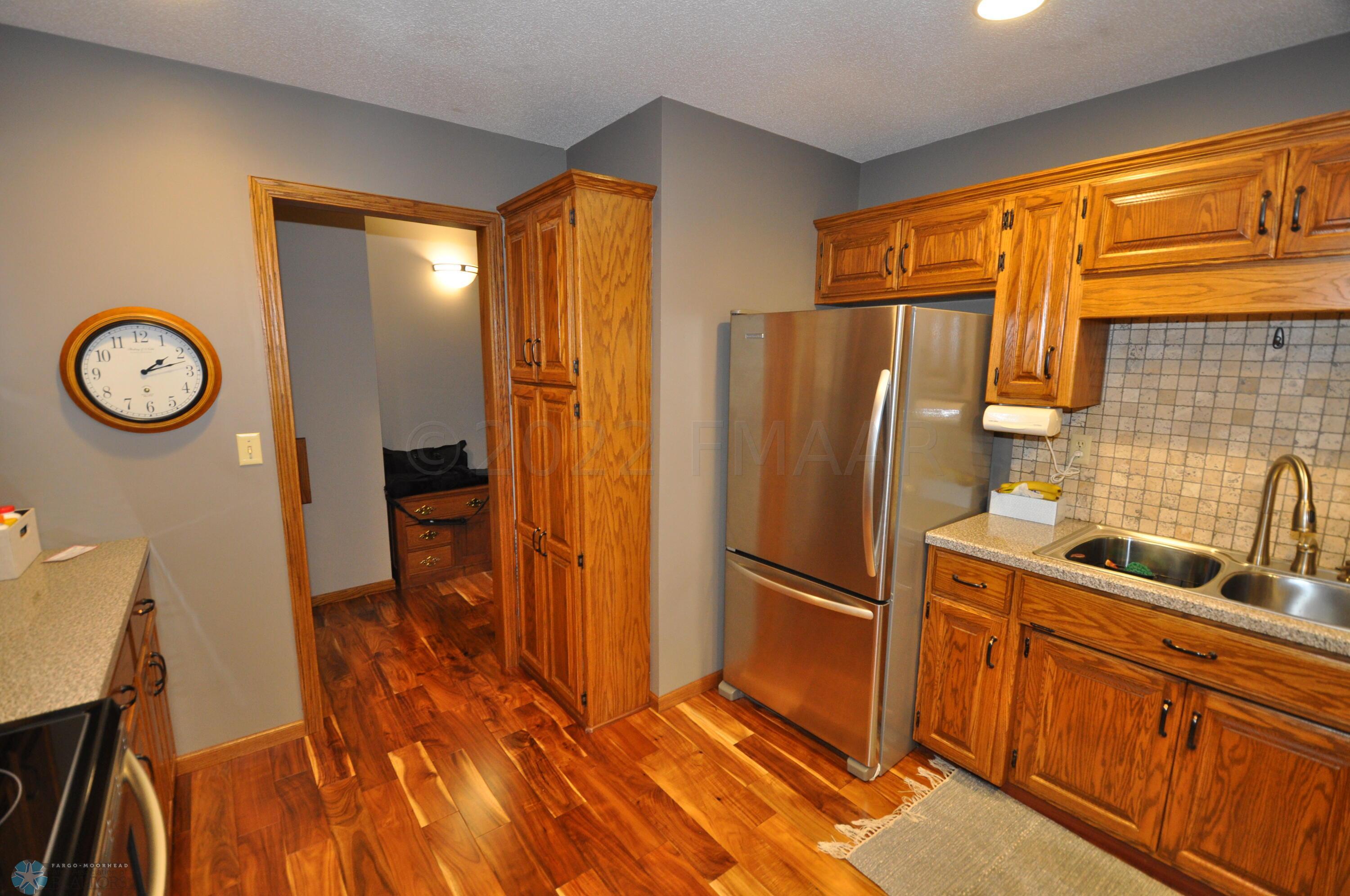 Kitchen pantry