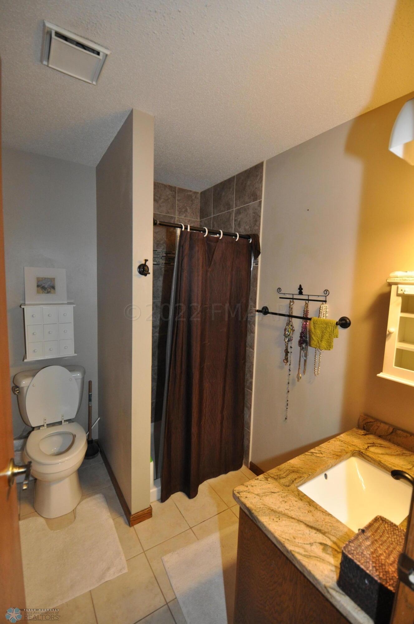 Primary bedroom private bath