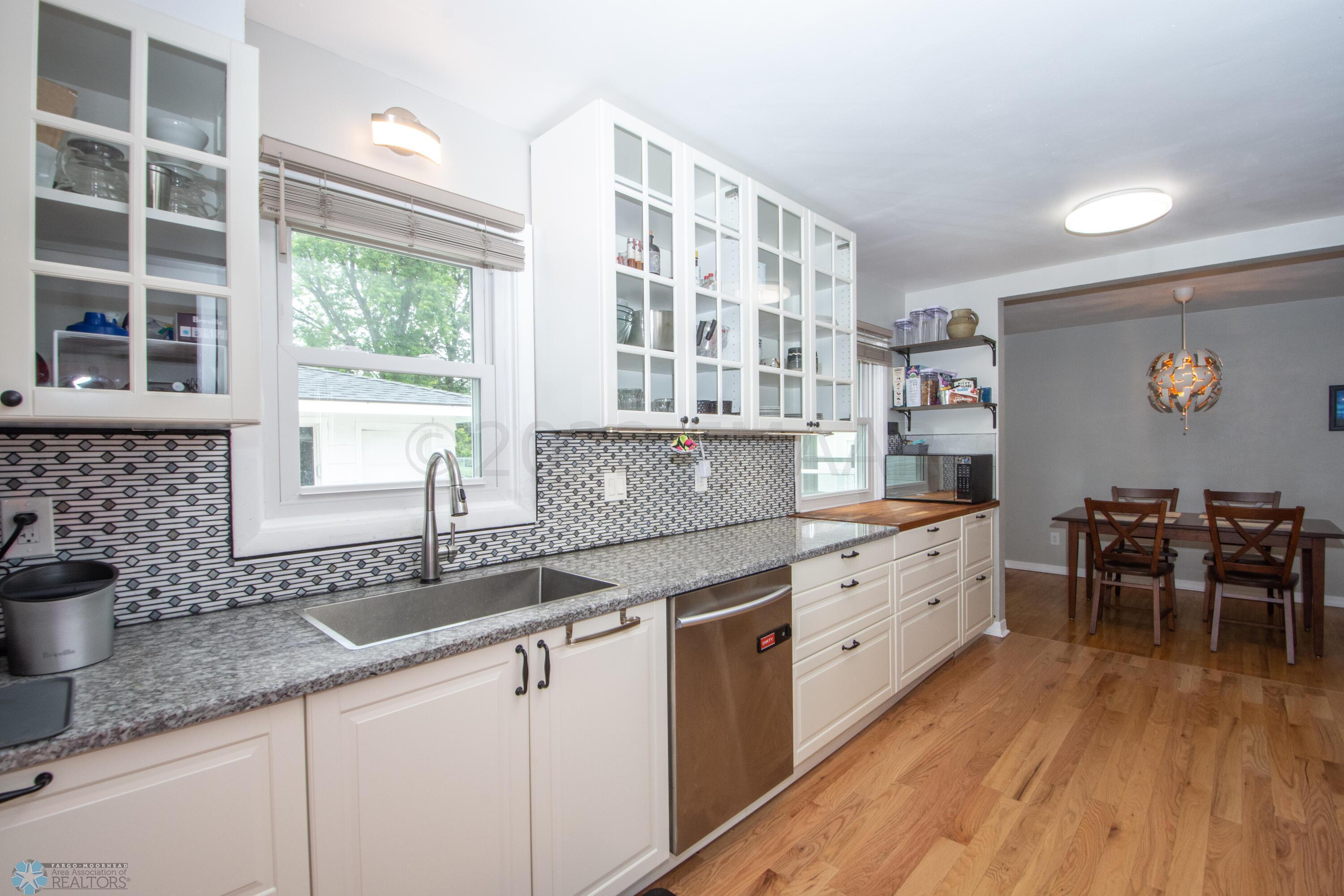 kitchen-ikea cabinets