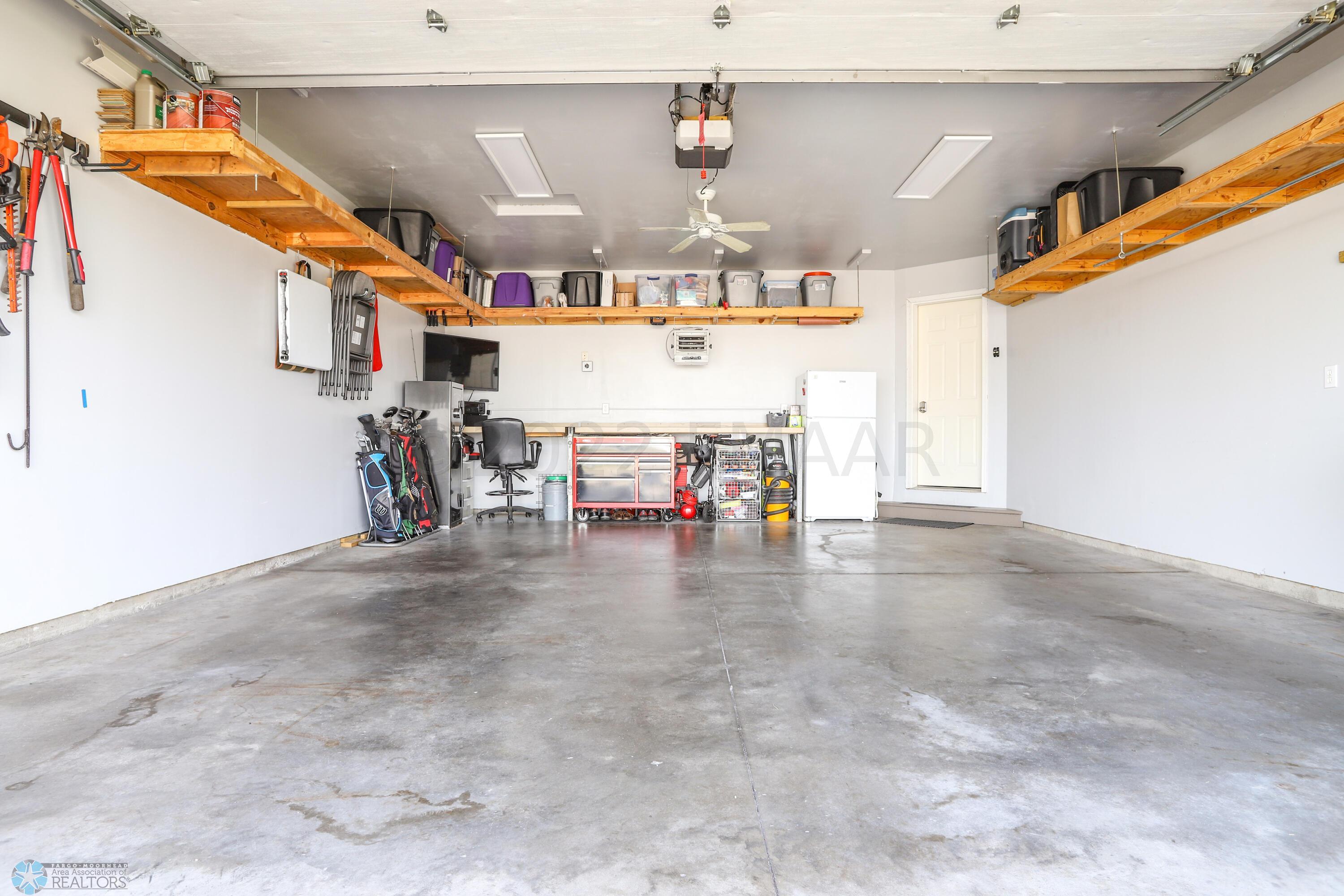 garage