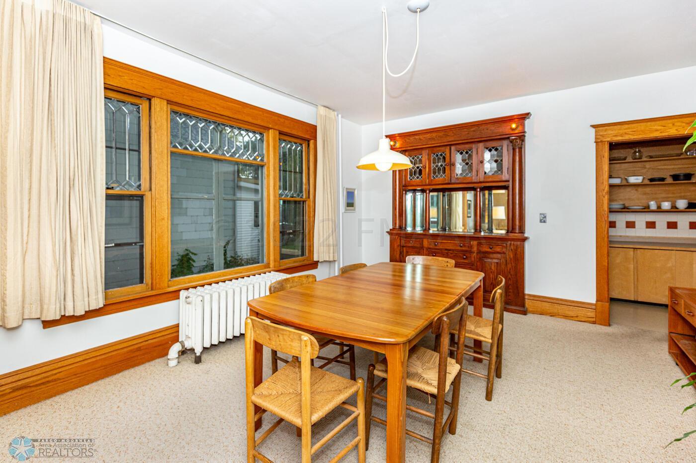 Formal Dining