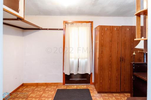 313 FRONT Street S, Fairmount, ND 58030