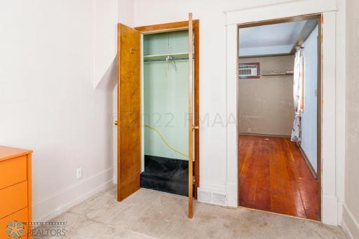 313 FRONT Street S, Fairmount, ND 58030