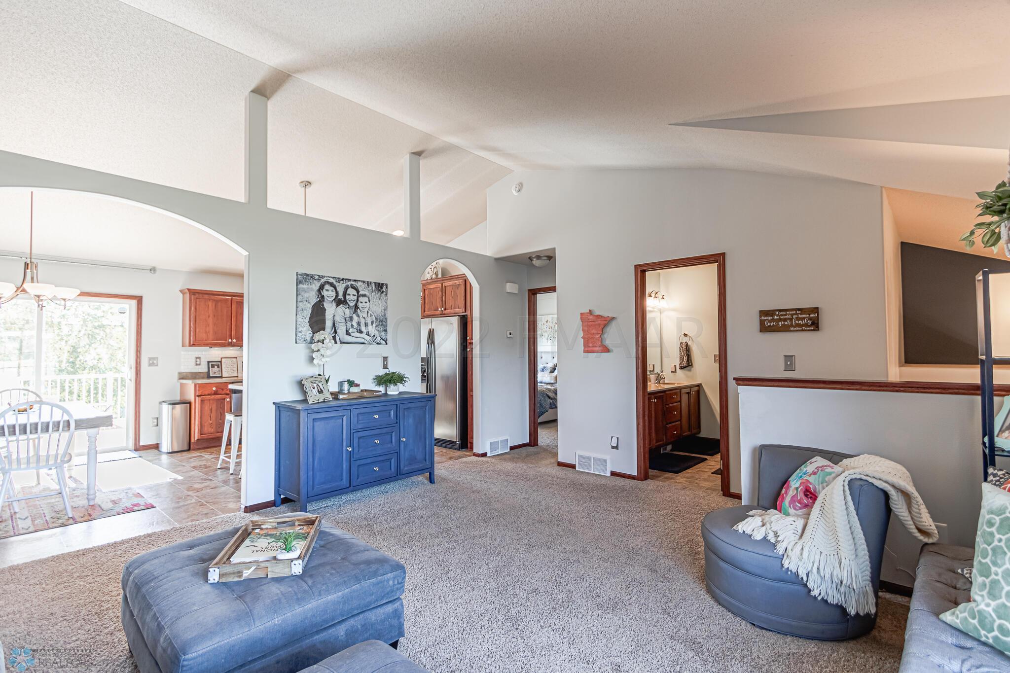 1541 34th Ave S, Moorhead, MN 56560-07