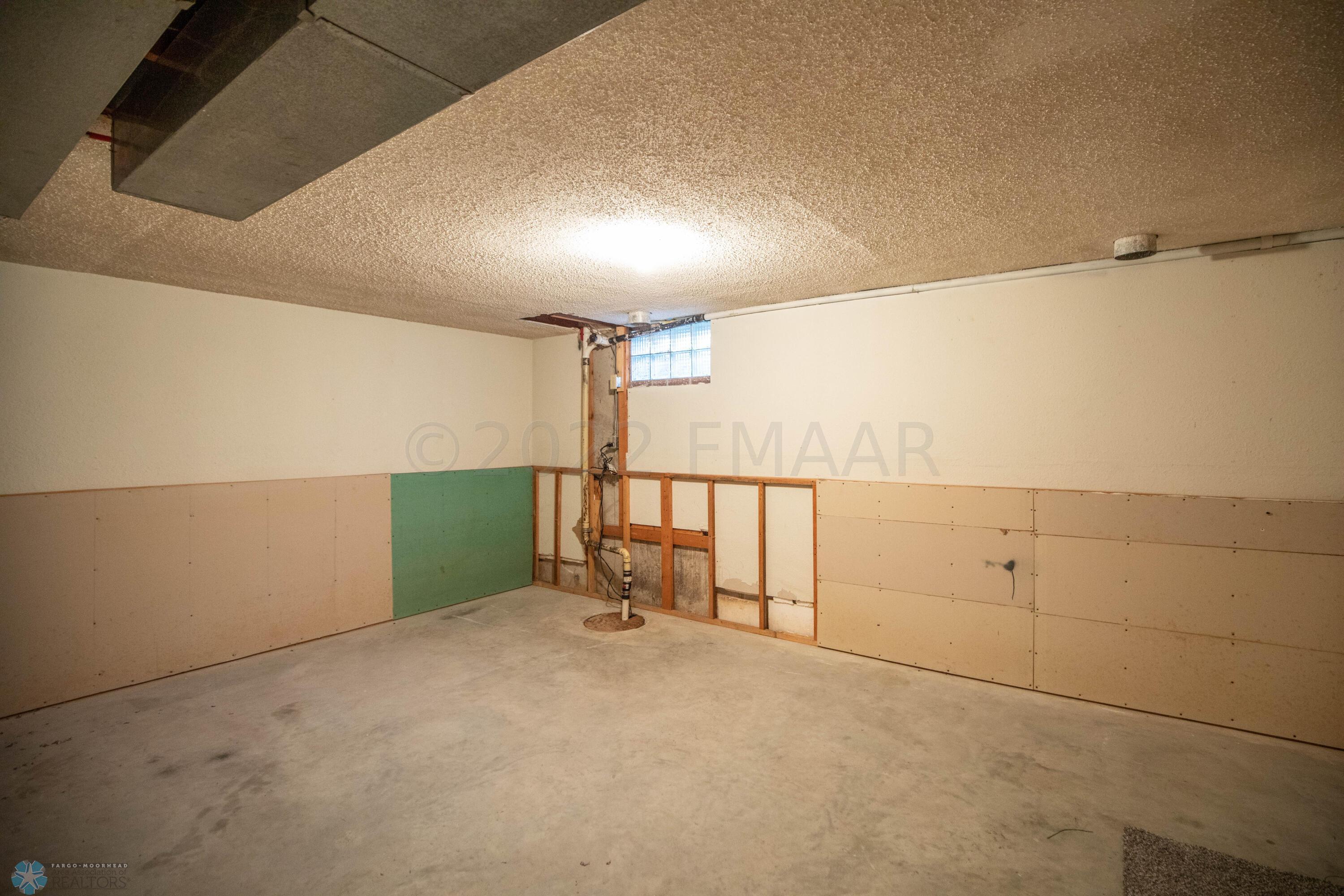 Potential Bedroom / Bonus Space