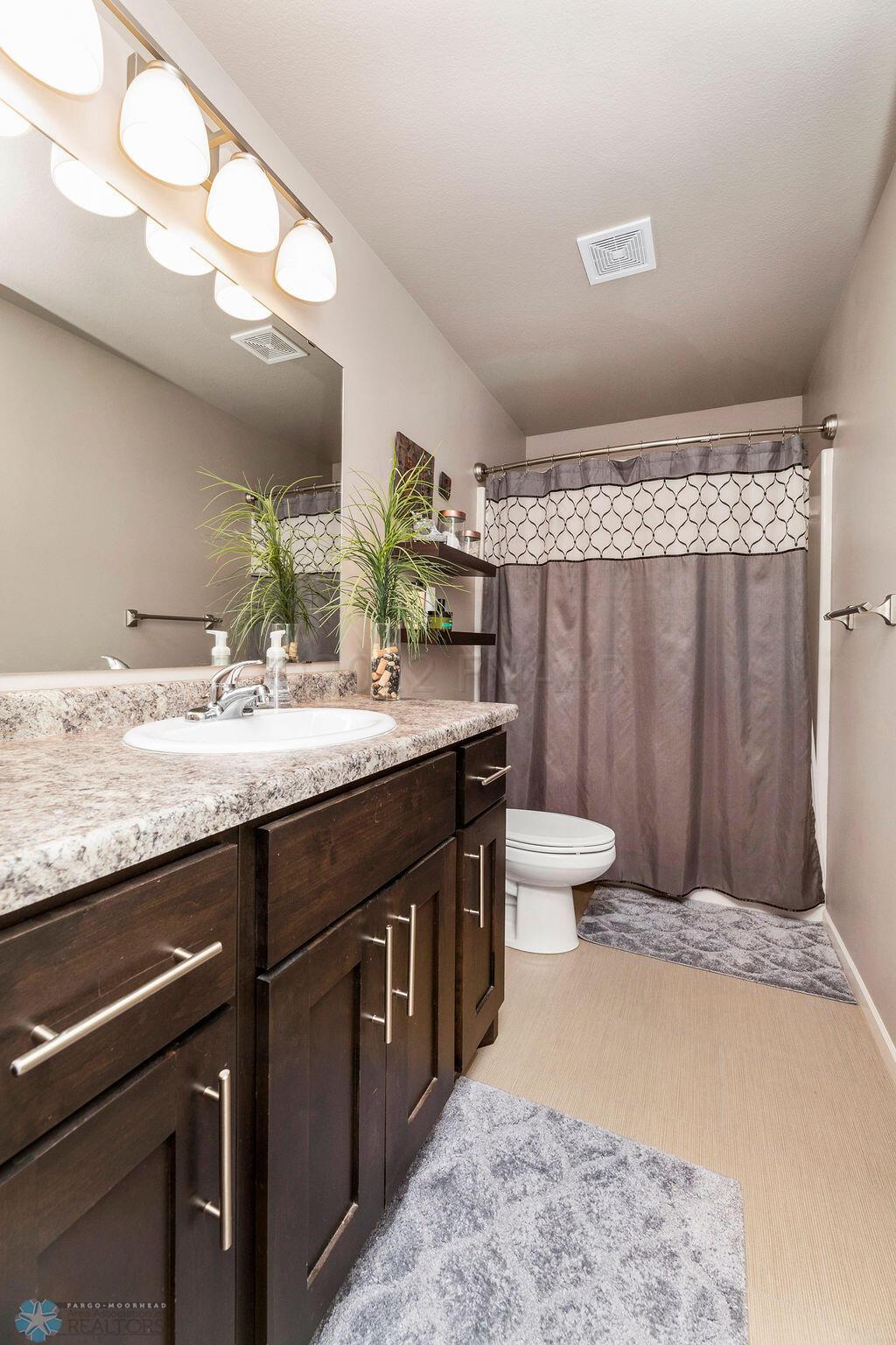 Bathroom 3 of 3