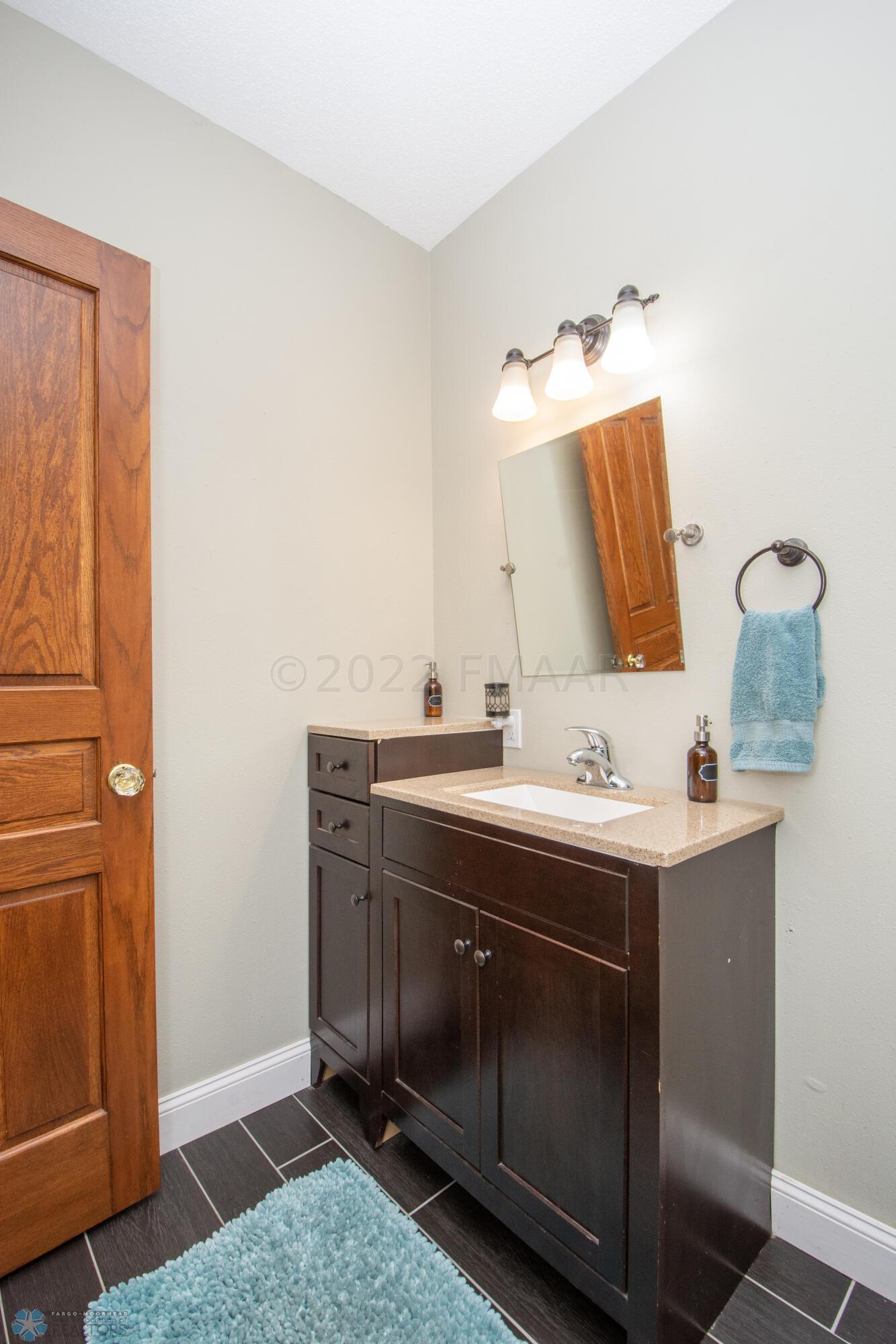 111 3rd Ave S Fargo_0853-1