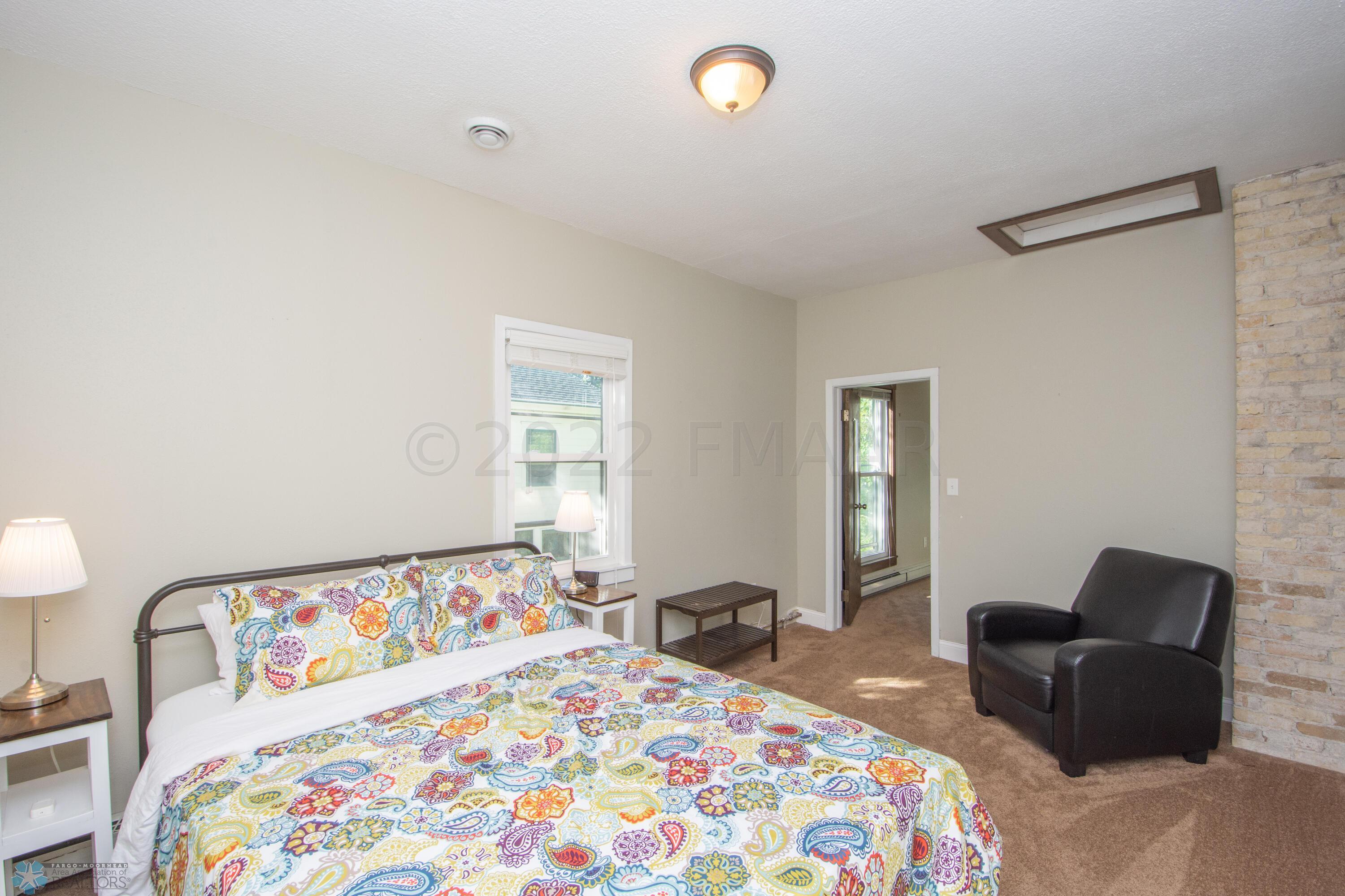 111 3rd Ave S Fargo_0866-1