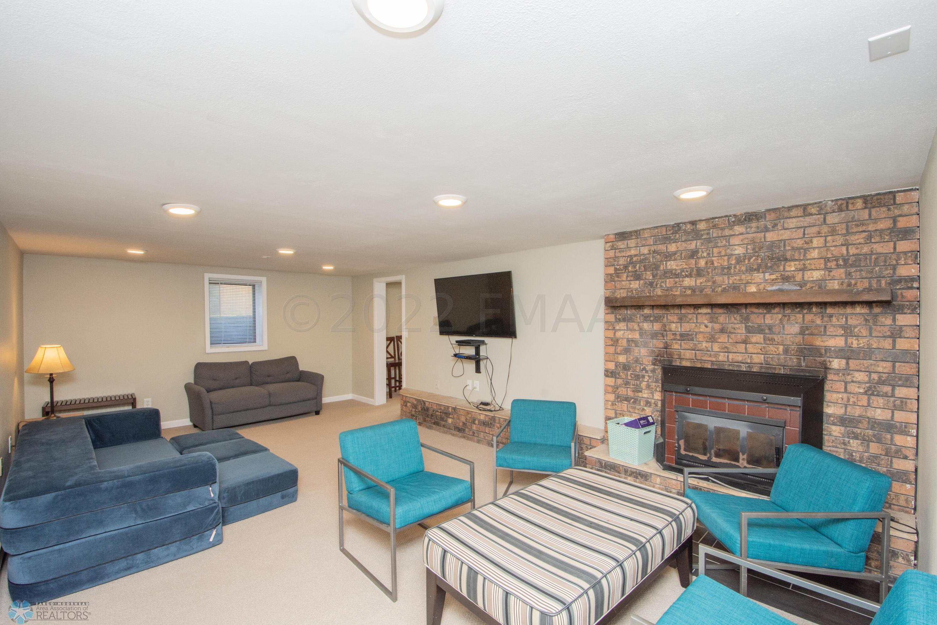 111 3rd Ave S Fargo_0885-1