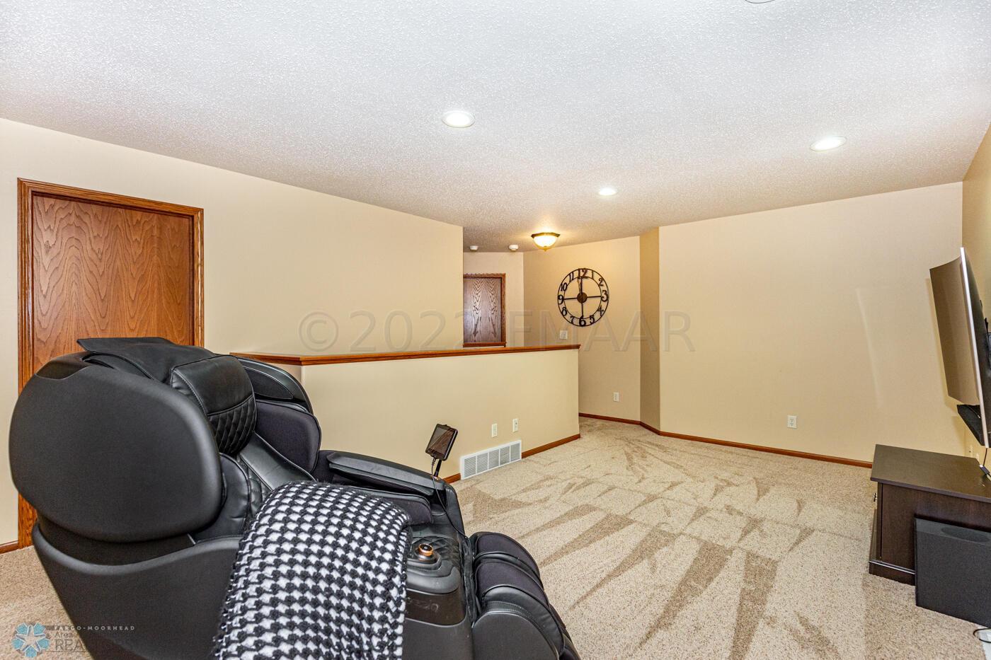 Home-25