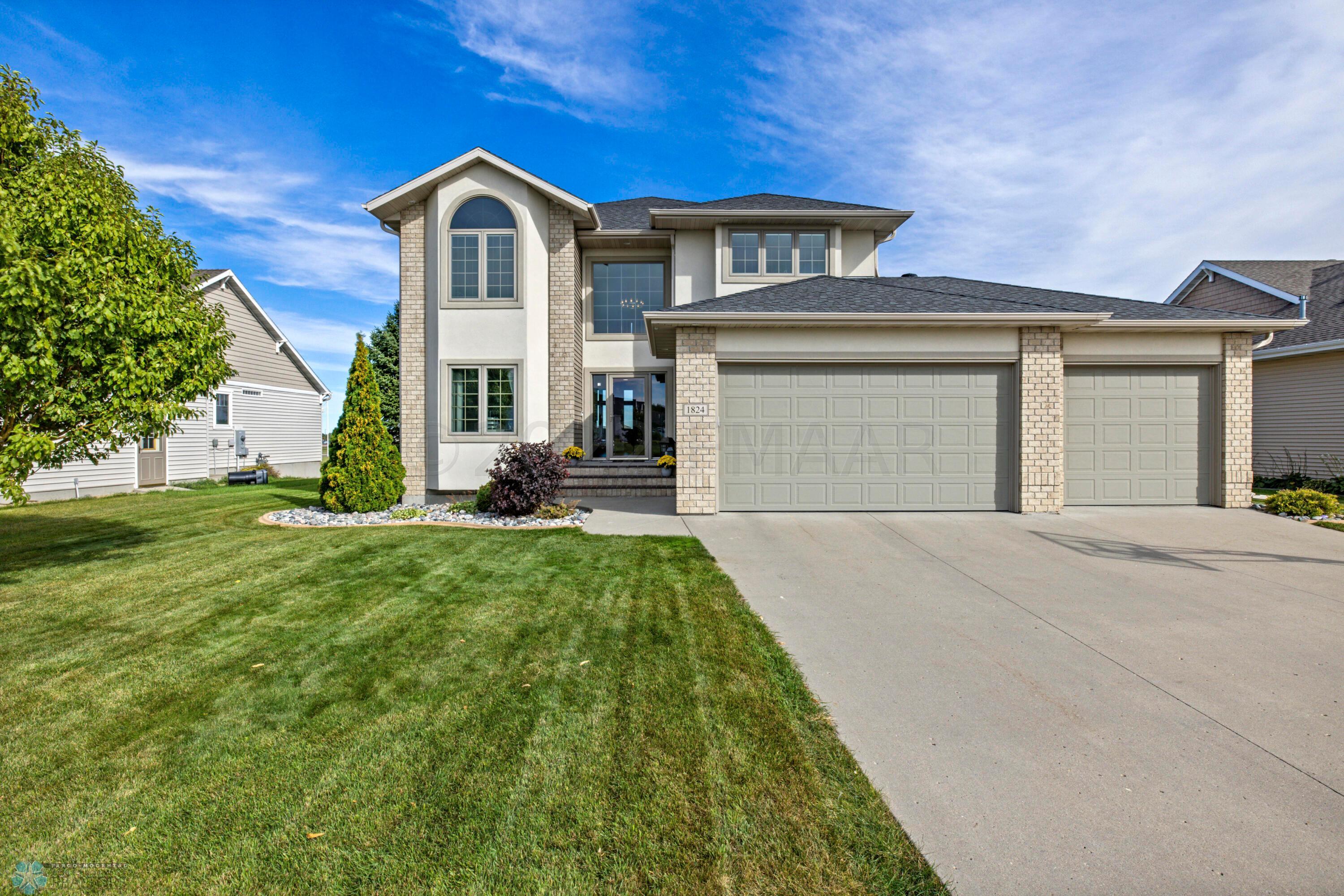 Amdak_1824 36th St S Moorhead__56