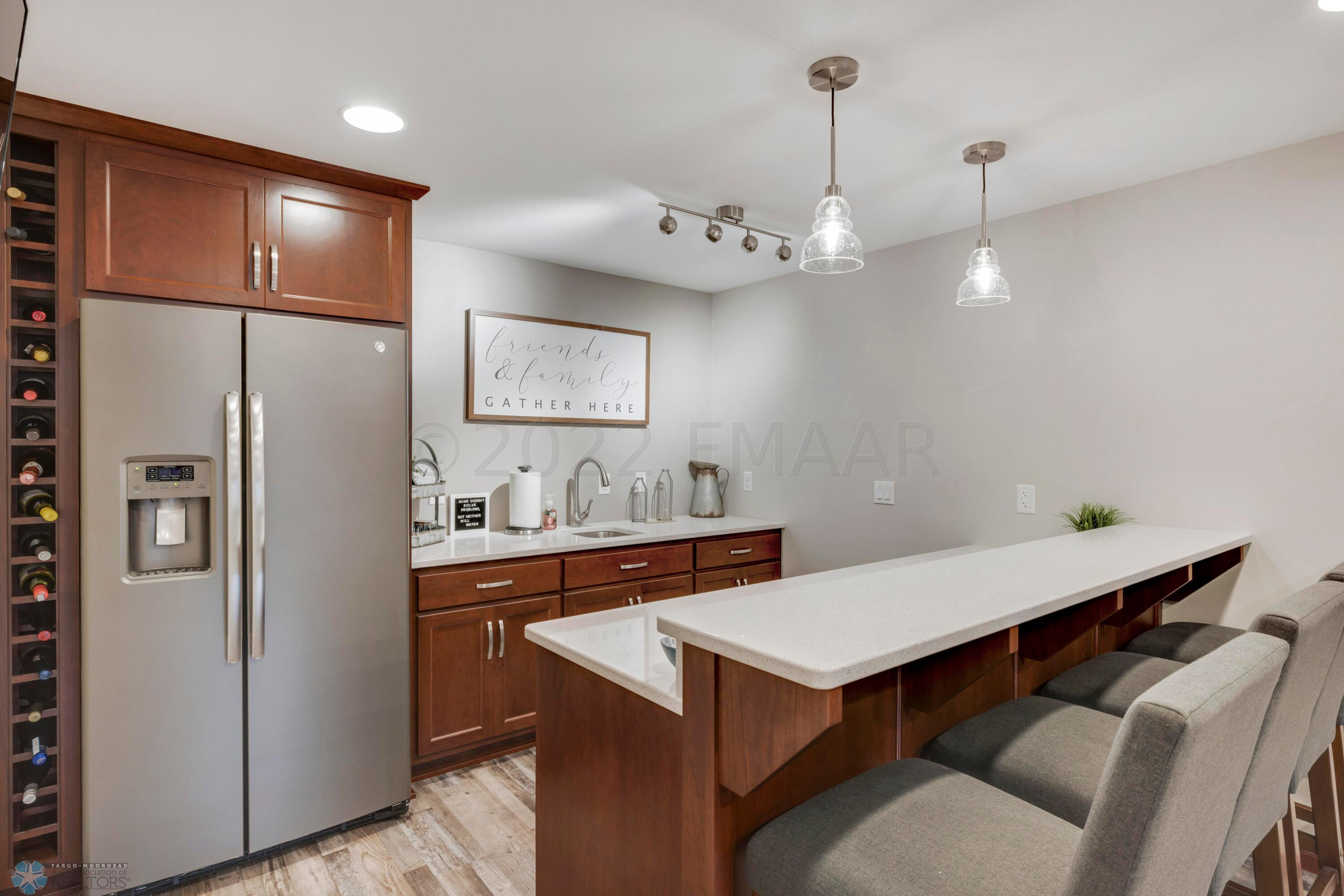 Amdak_1824 36th St S Moorhead__39