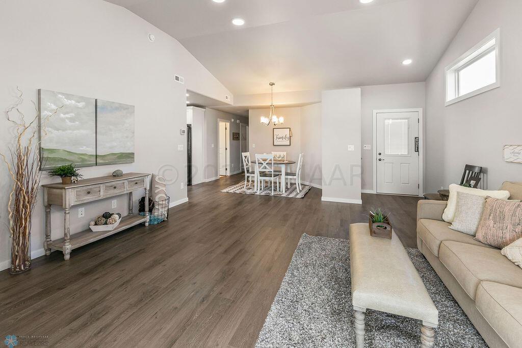 Living room to Dining Room