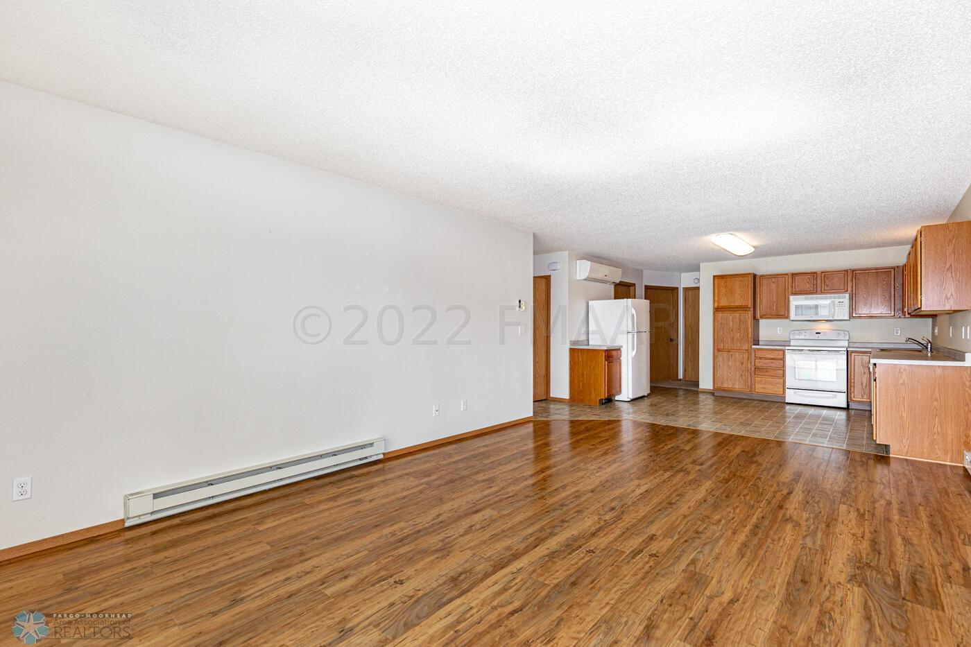 Living Room / Kitchen