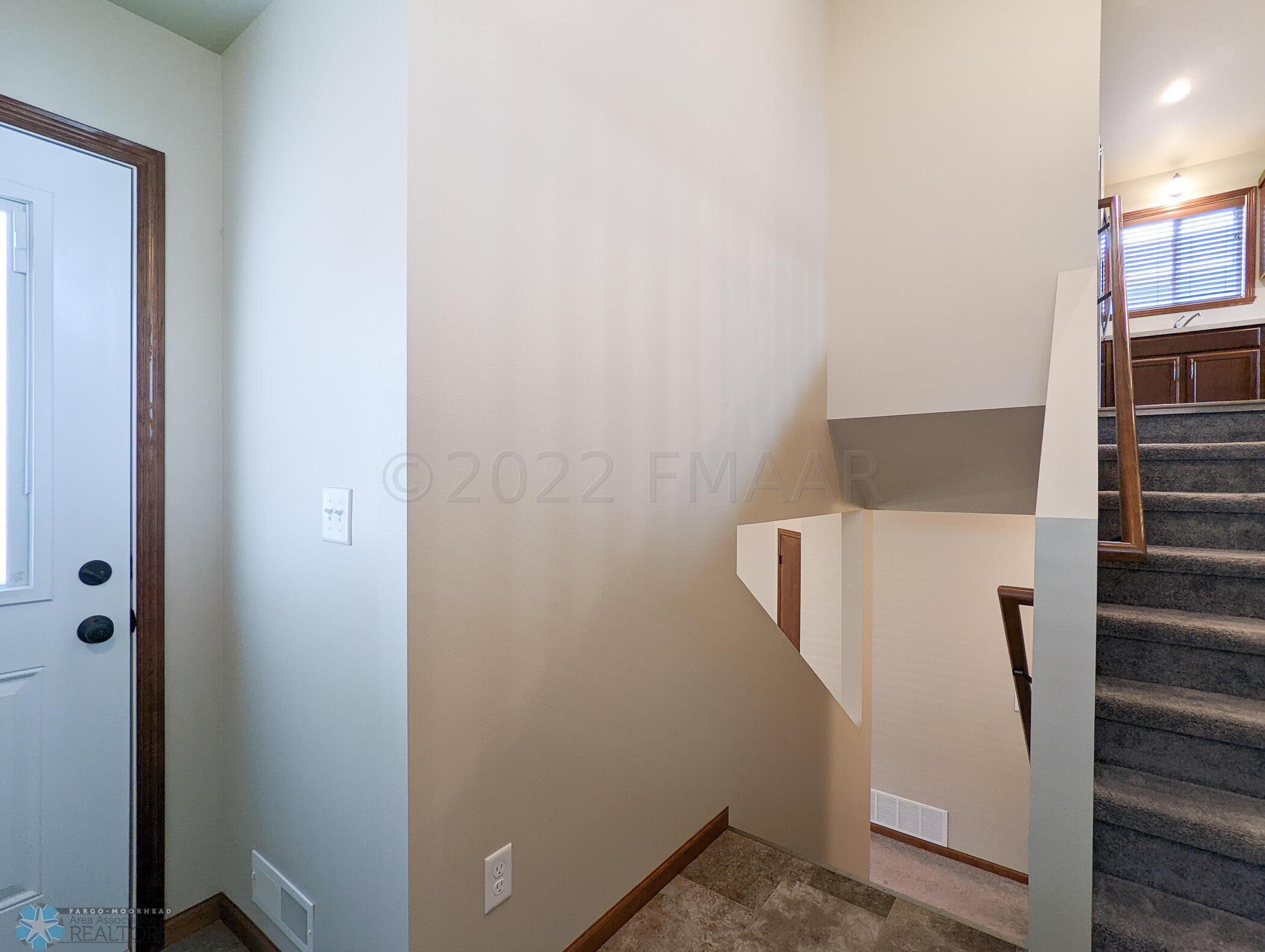 L2P047-184732224