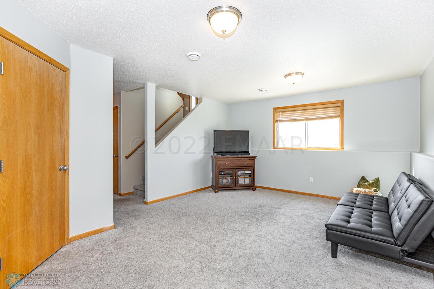 Home-15