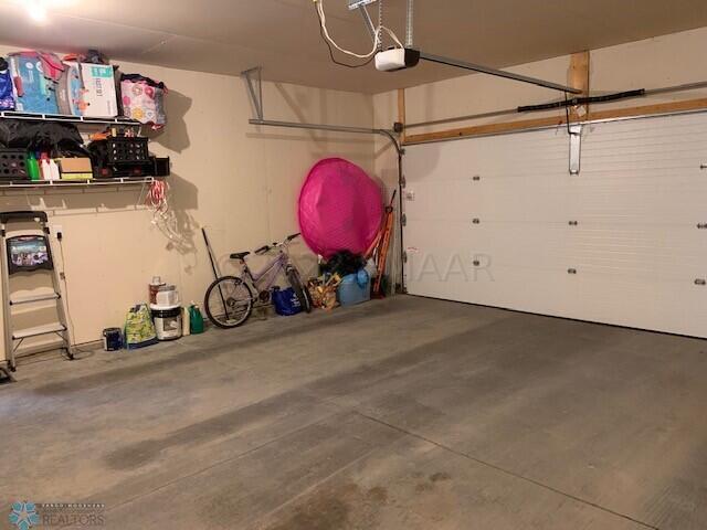 Garage 1