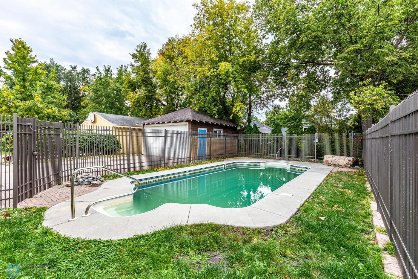 In-Ground Pool