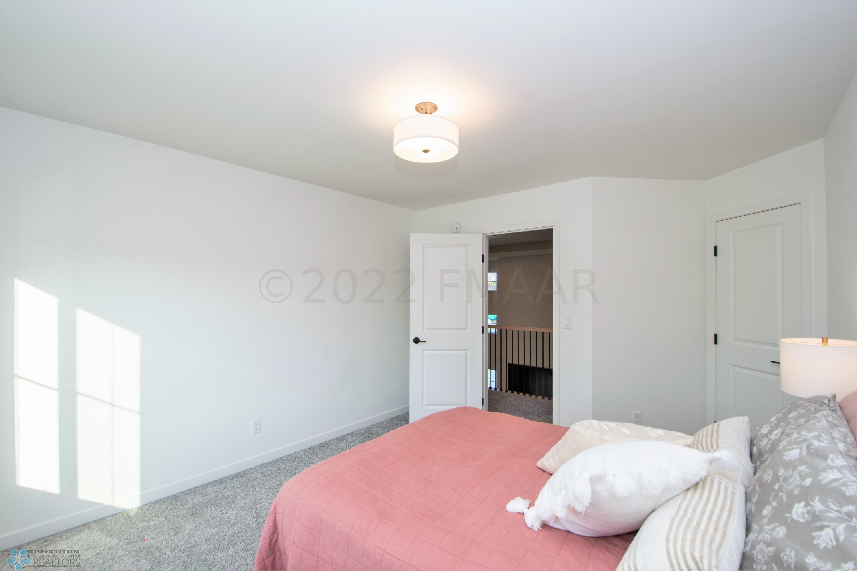 3554 Grandwood Drive N_1056-1