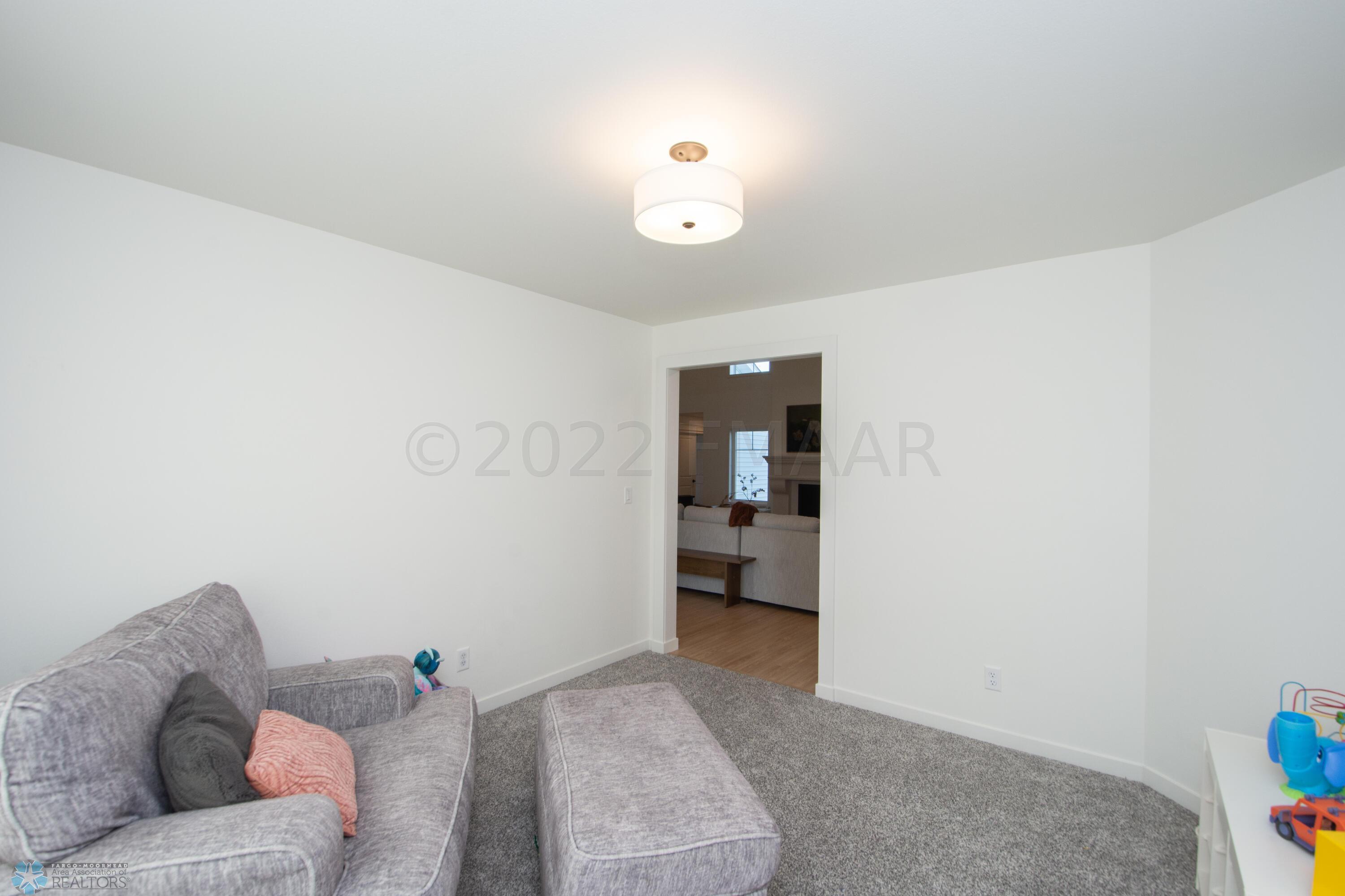 3554 Grandwood Drive N_1135