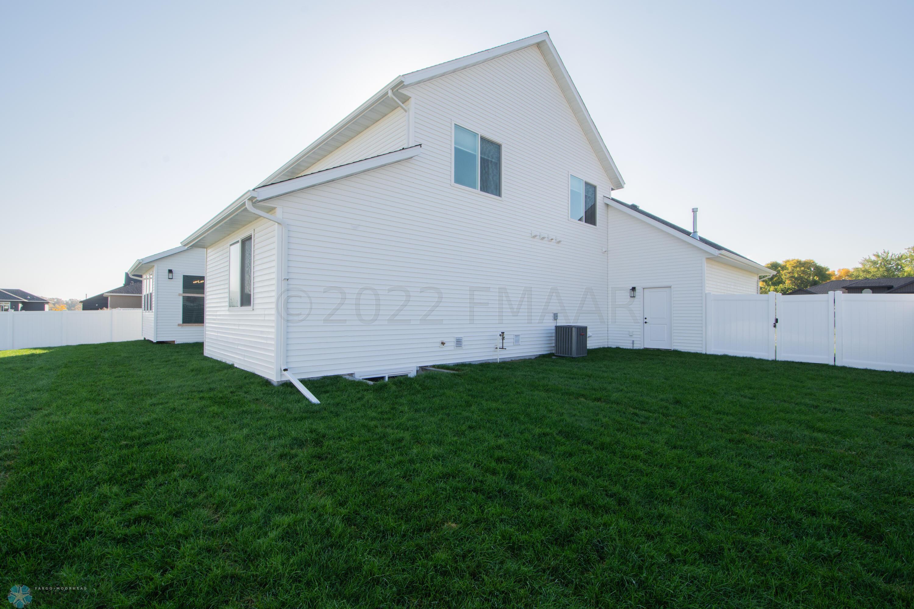 3554 Grandwood Drive N_1178-1