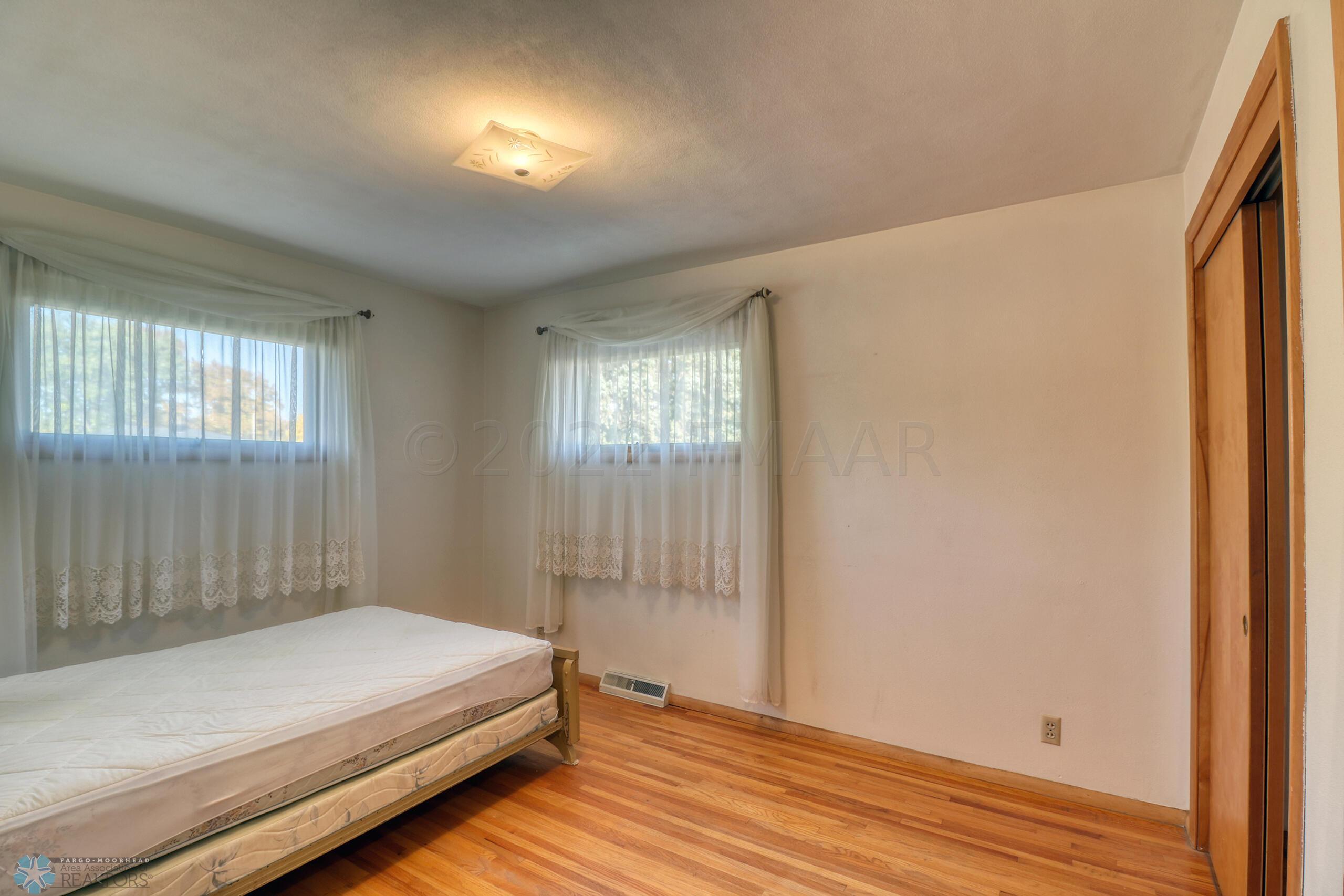 Bedroom2_1
