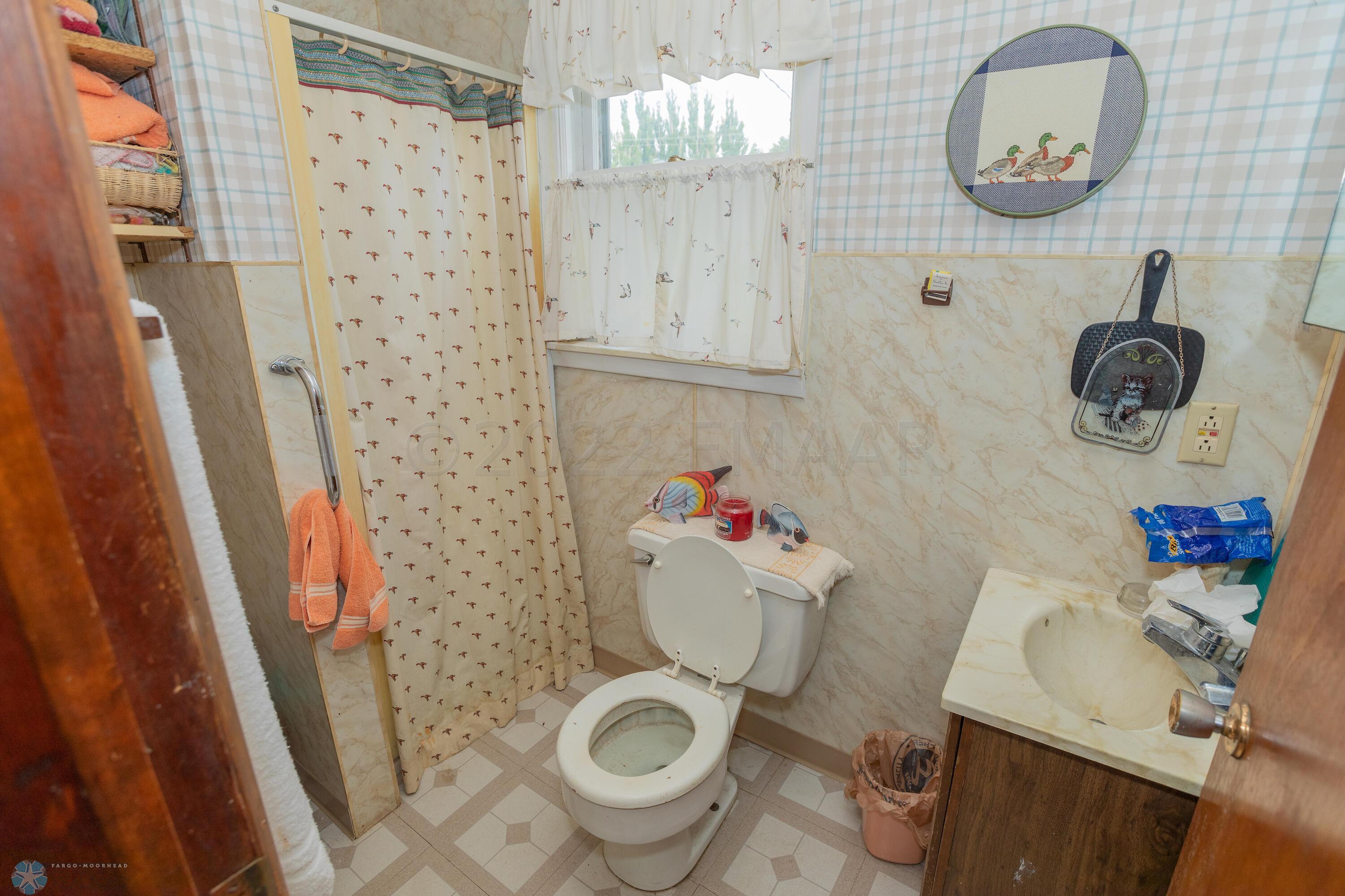 401 bathroom
