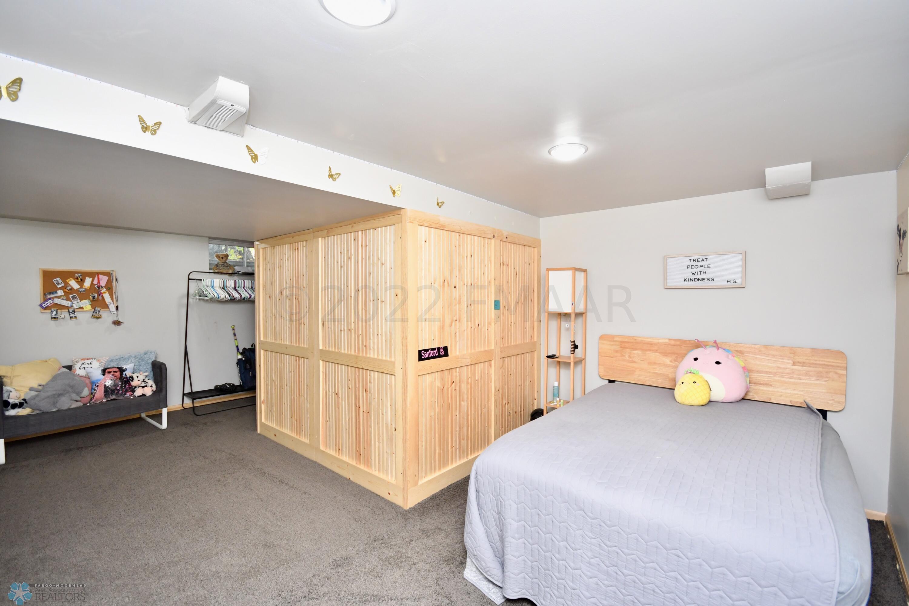 Bedroom suite