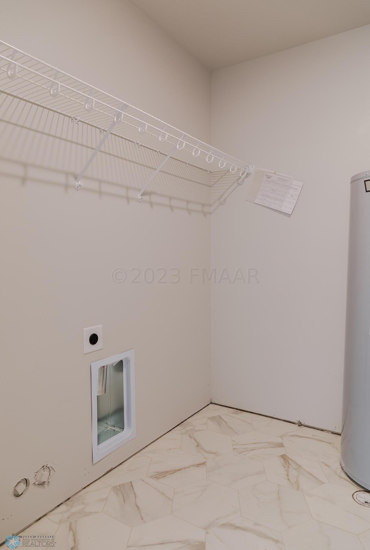 _A0A1679-HDR