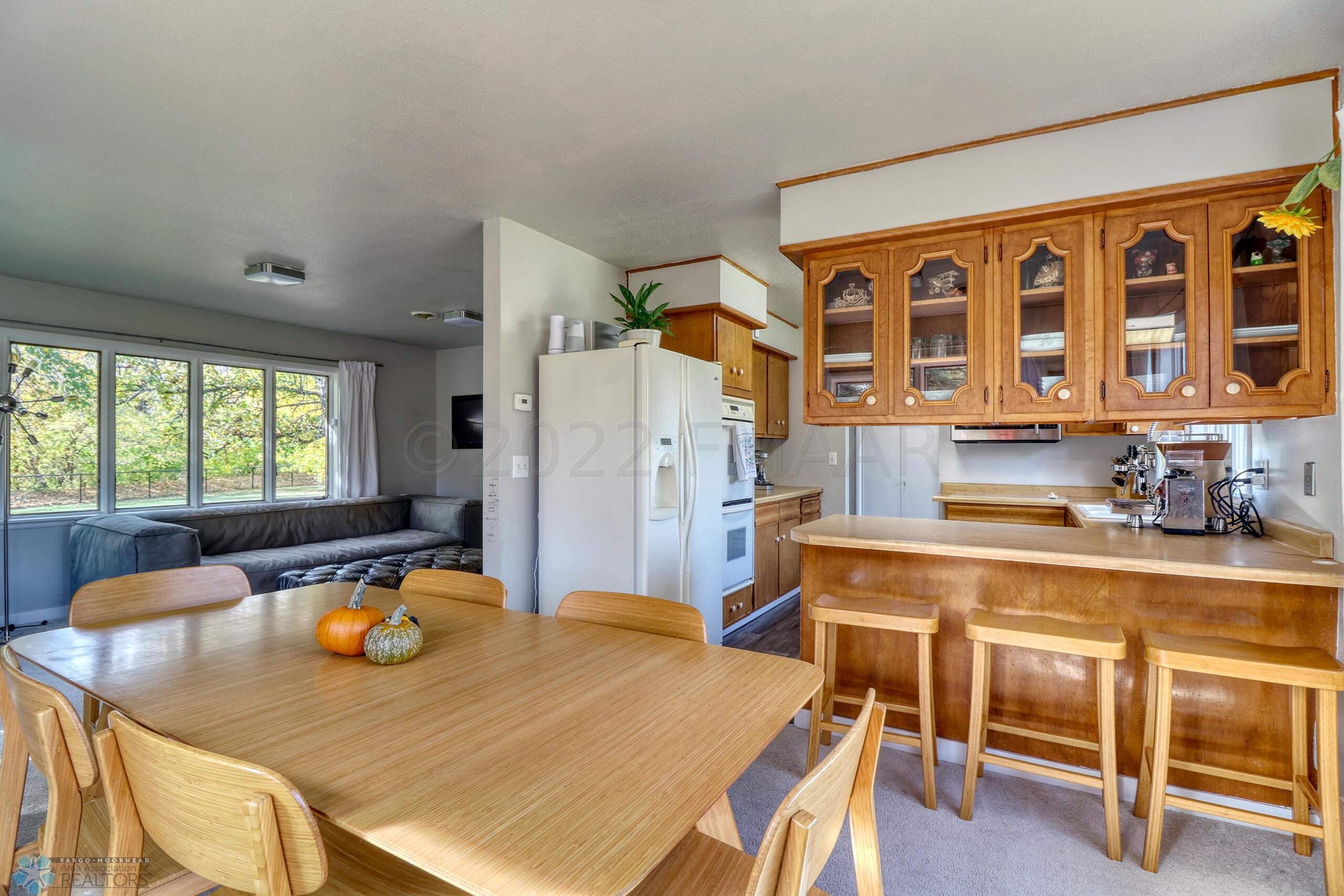 Dining Area1_1