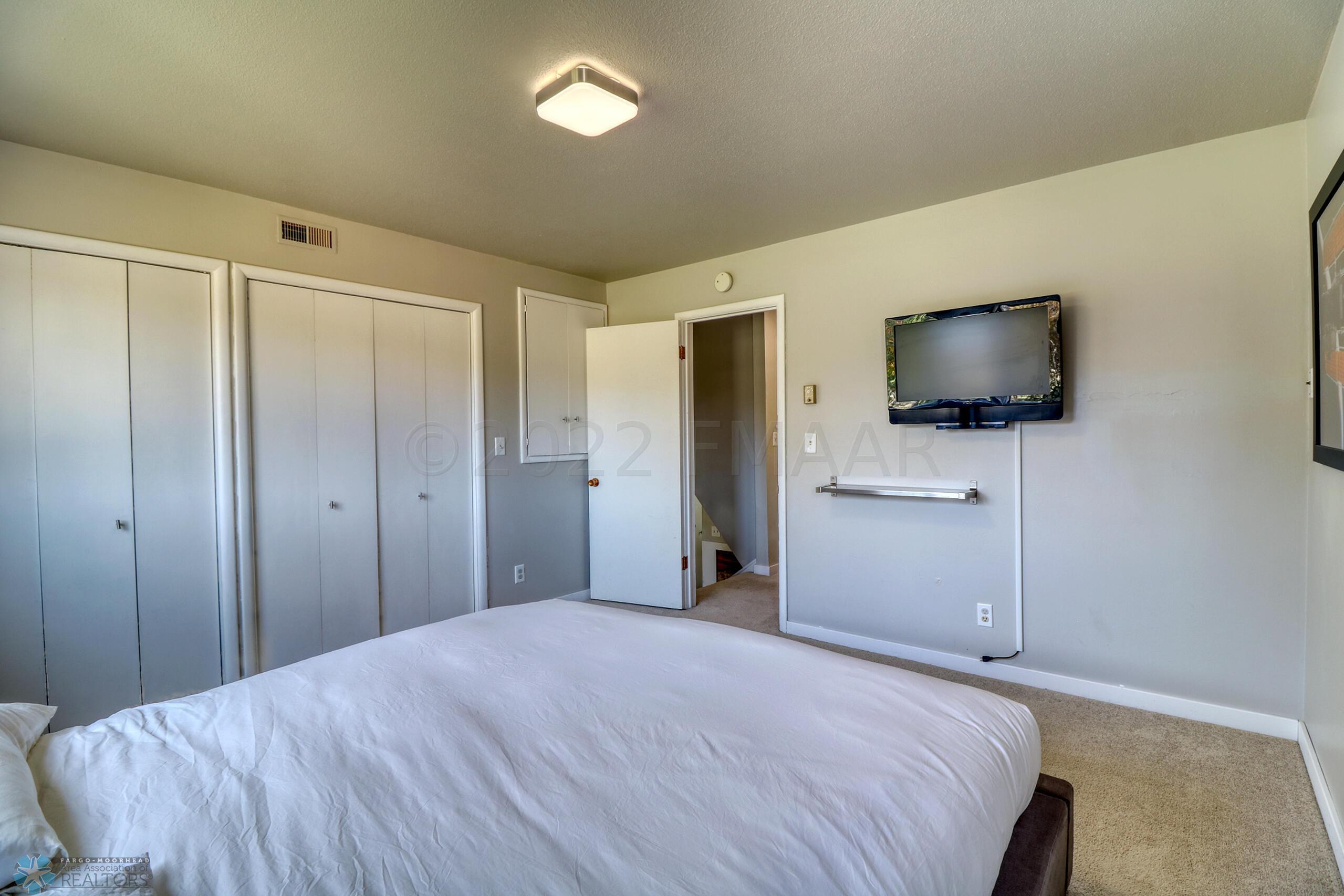 Bedroom1_3