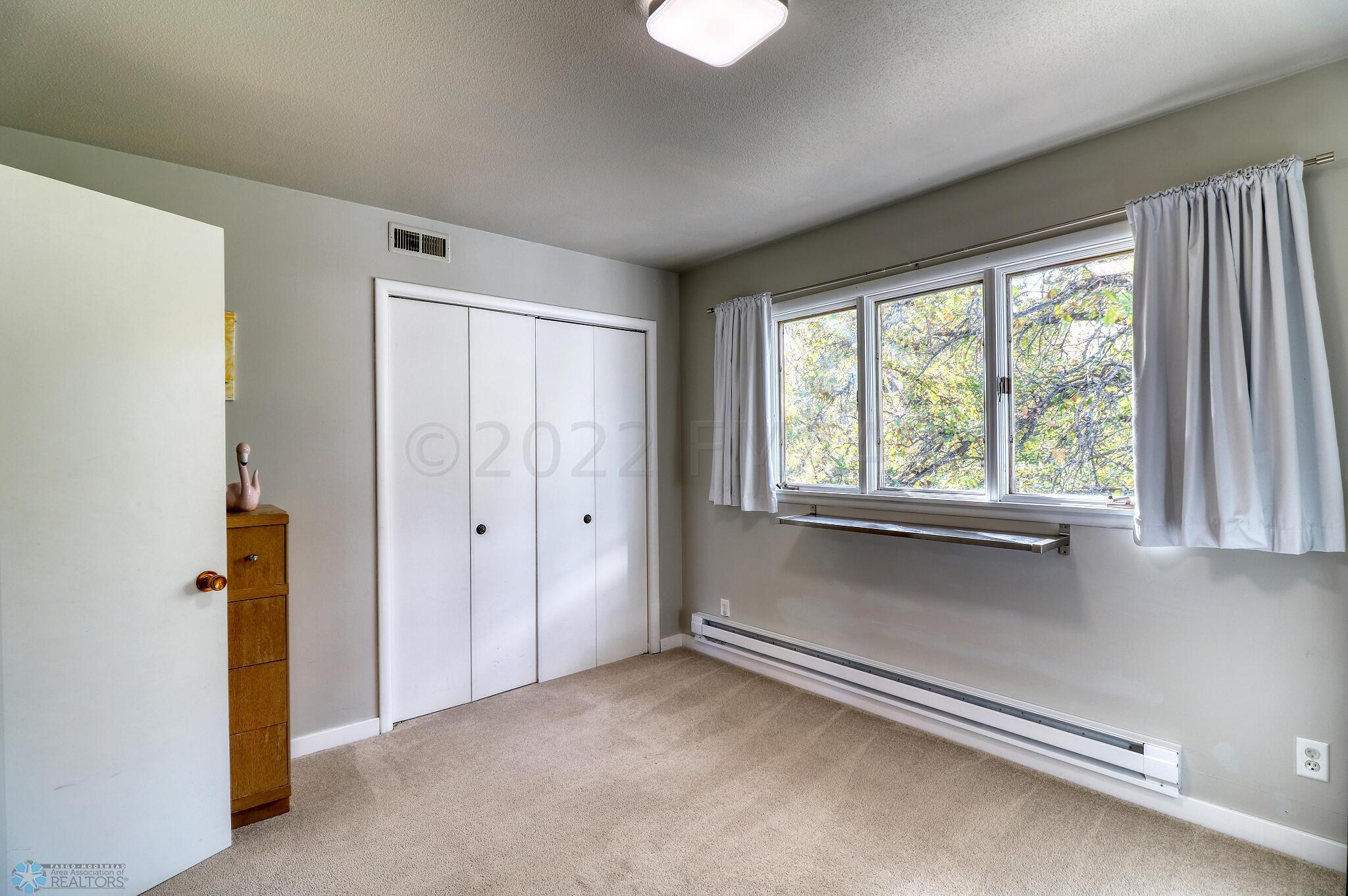 Bedroom2_2