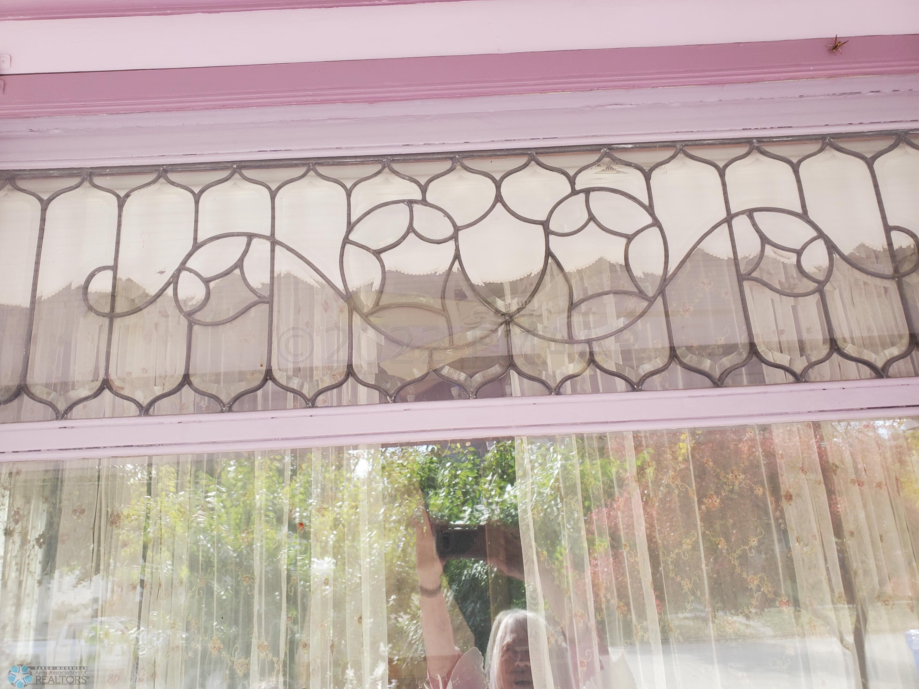 Leaded glass window
