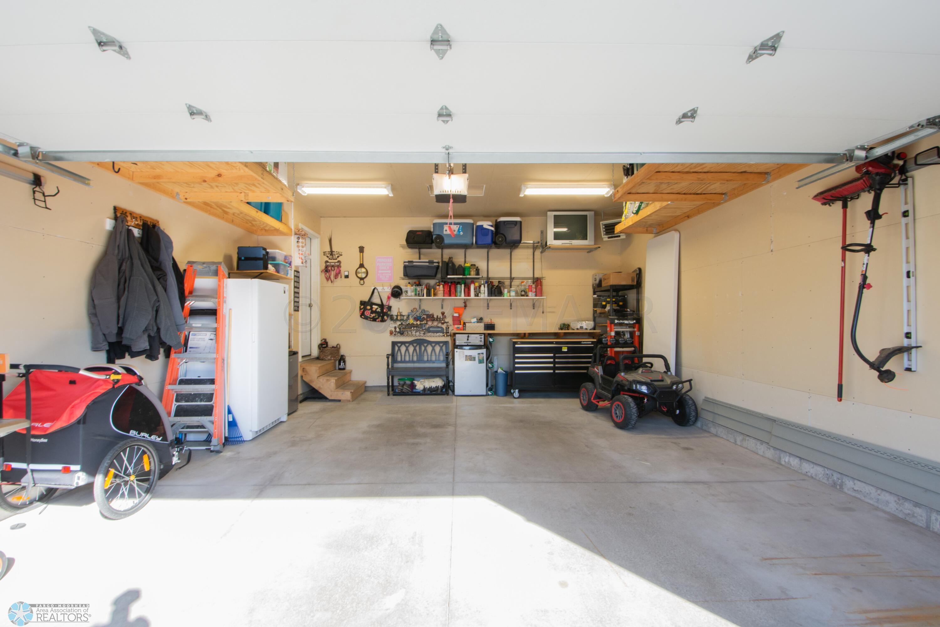 5993 57h St S_1201-1