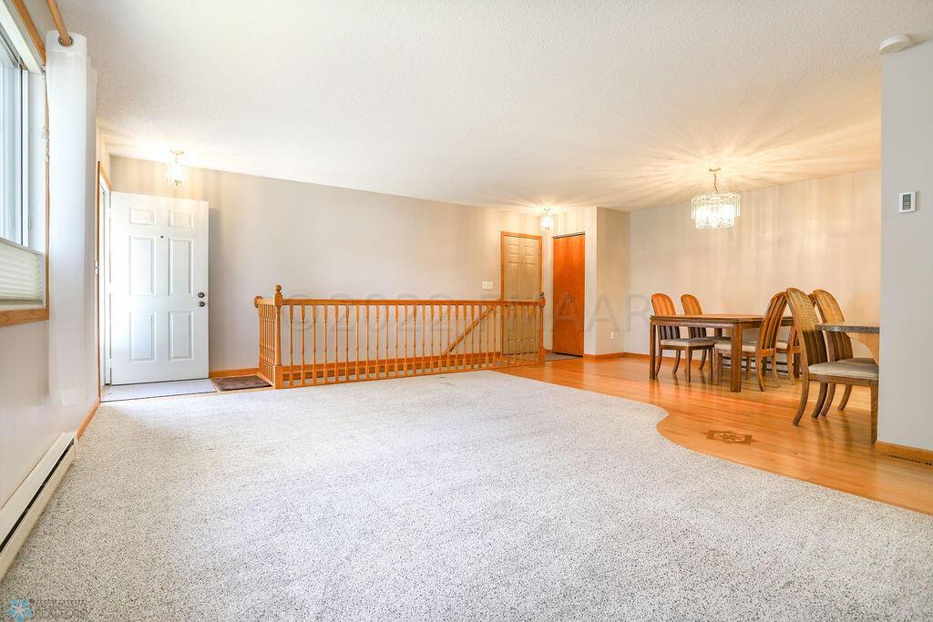 1408 14 1/2 Ave E, West Fargo
