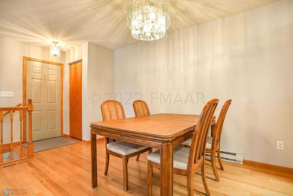1408 14 1/2 Ave E, West Fargo