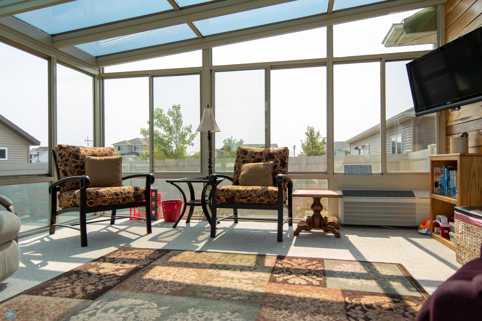 Home Listing 4525 12th St W online resol