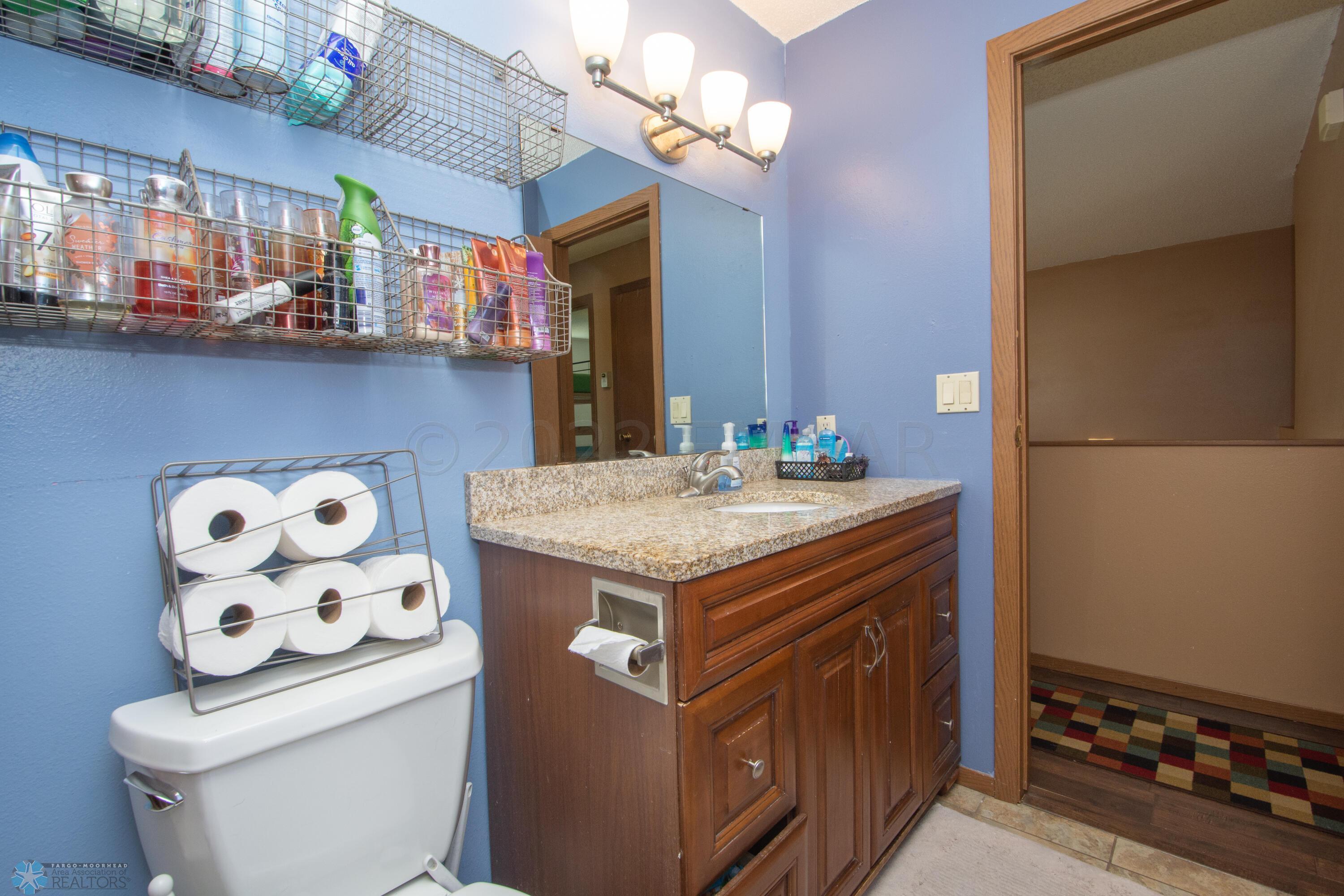 Upstairs Bathroom2