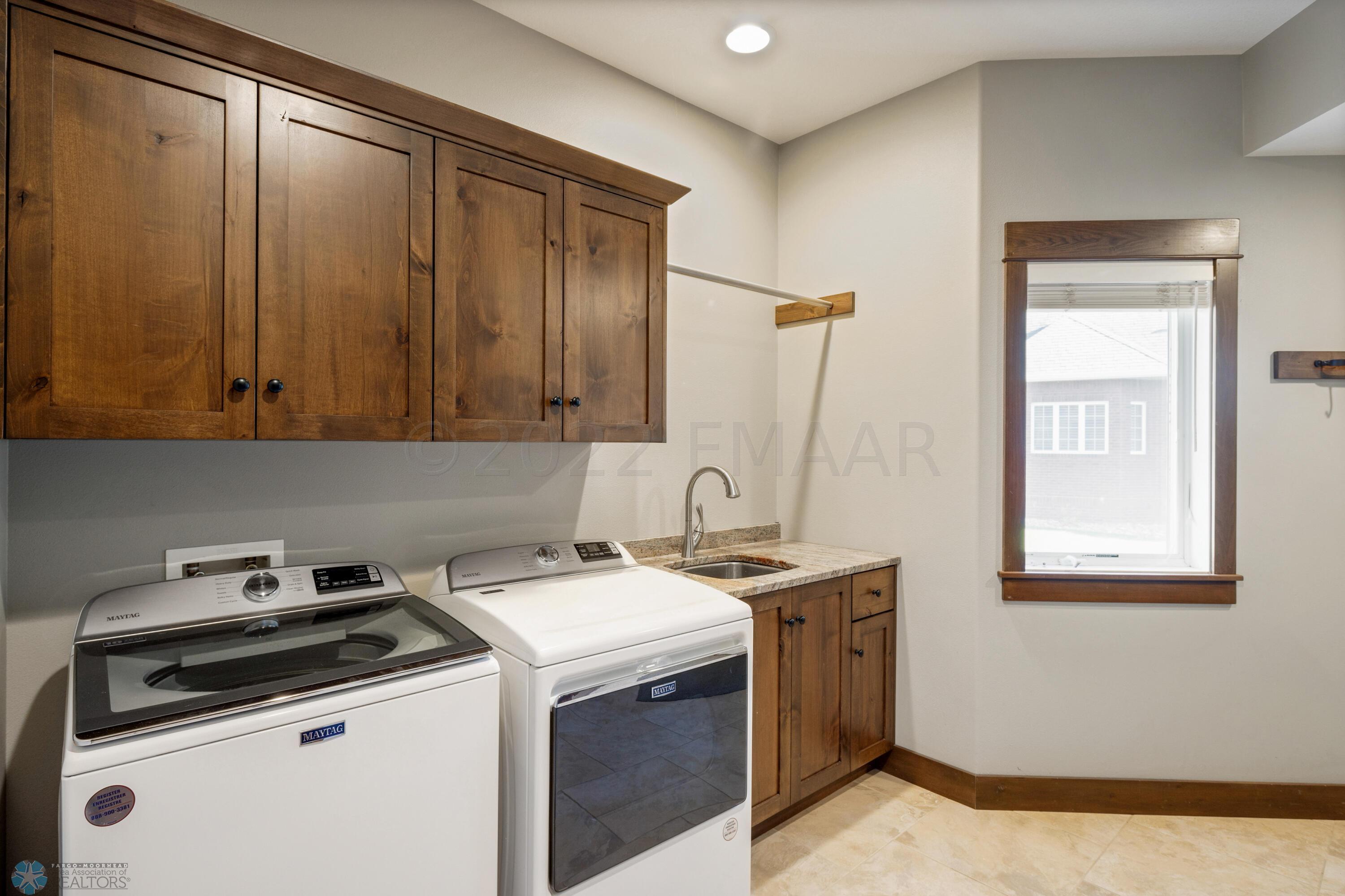 Main Flr Laundry