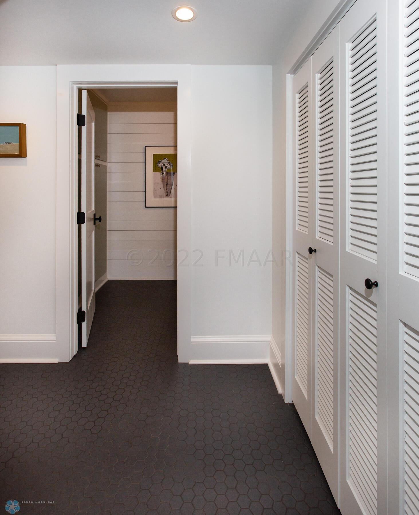 Hall to 1/2 bath