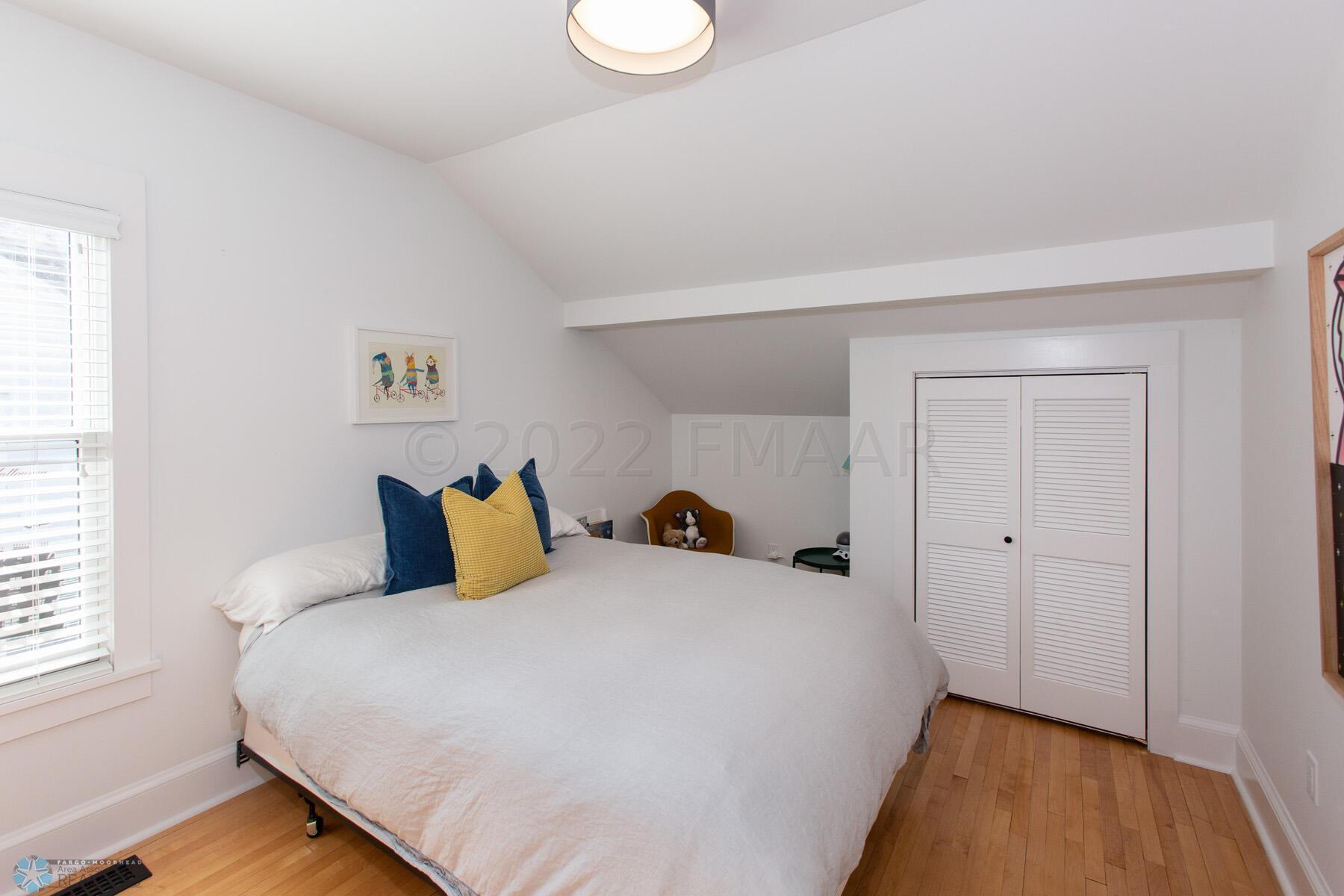 2nd Bedroom