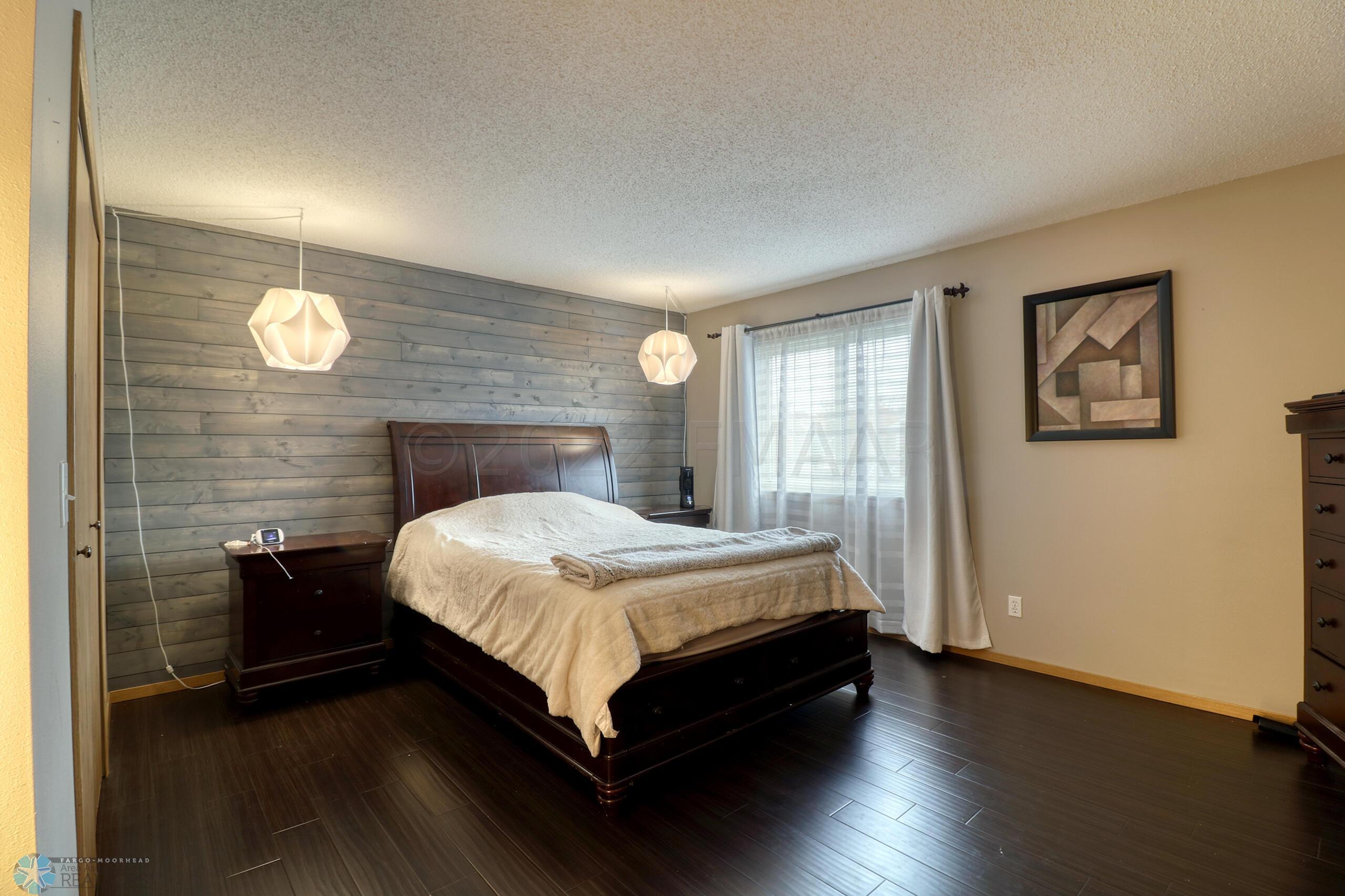 Bedroom1_1
