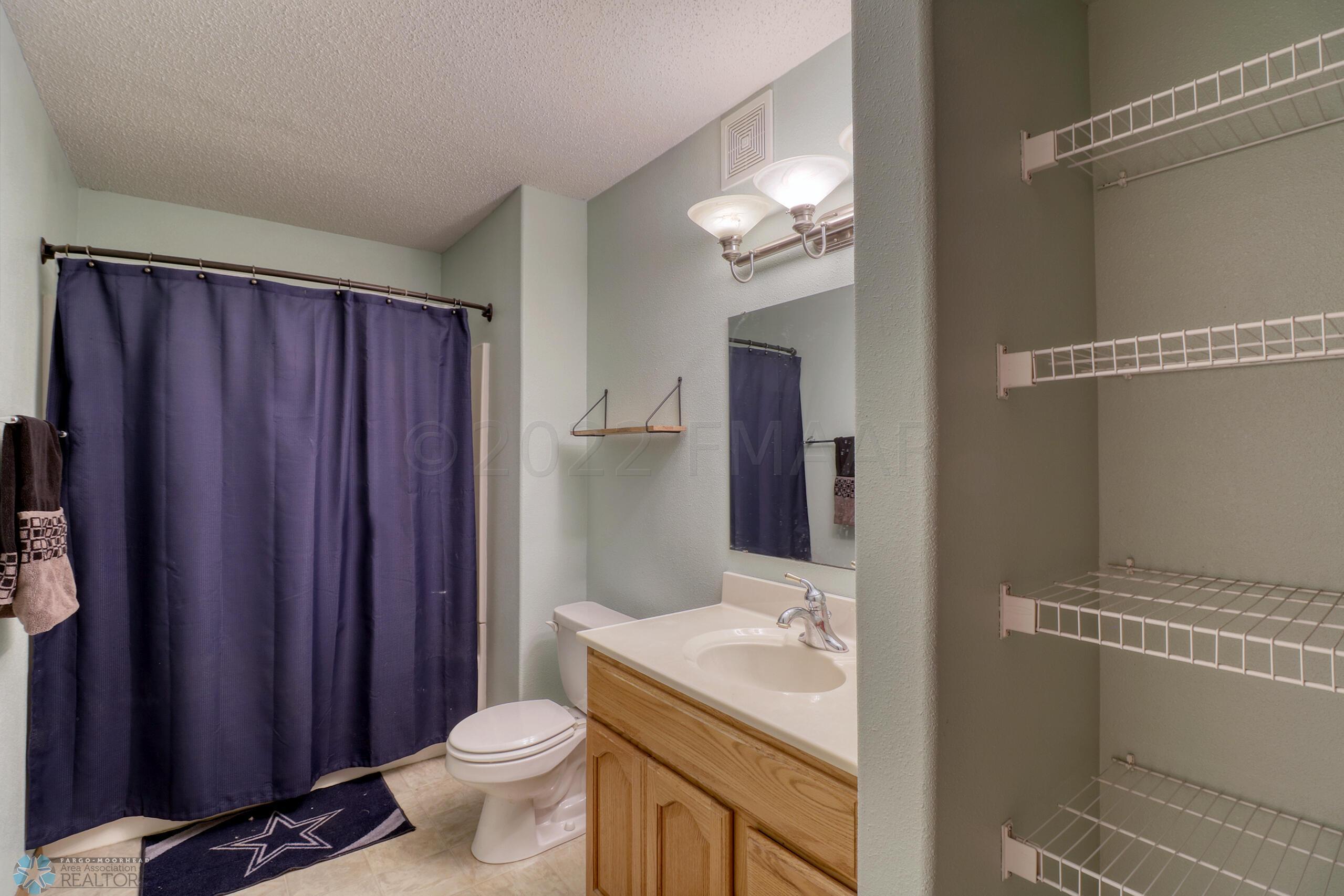 Basement Bathroom1_1