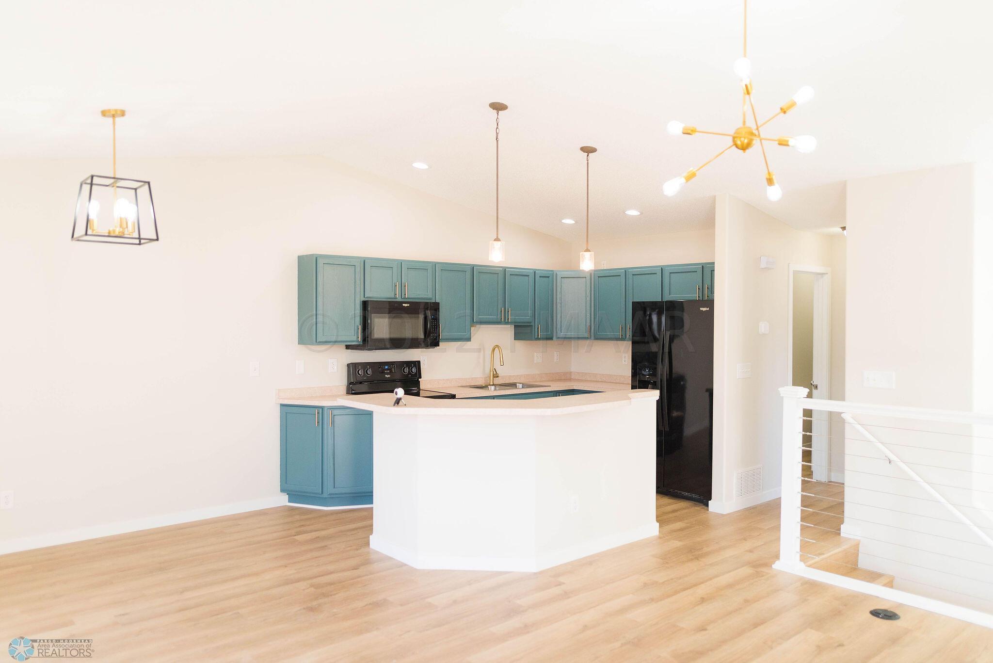 kitchen/living/dining