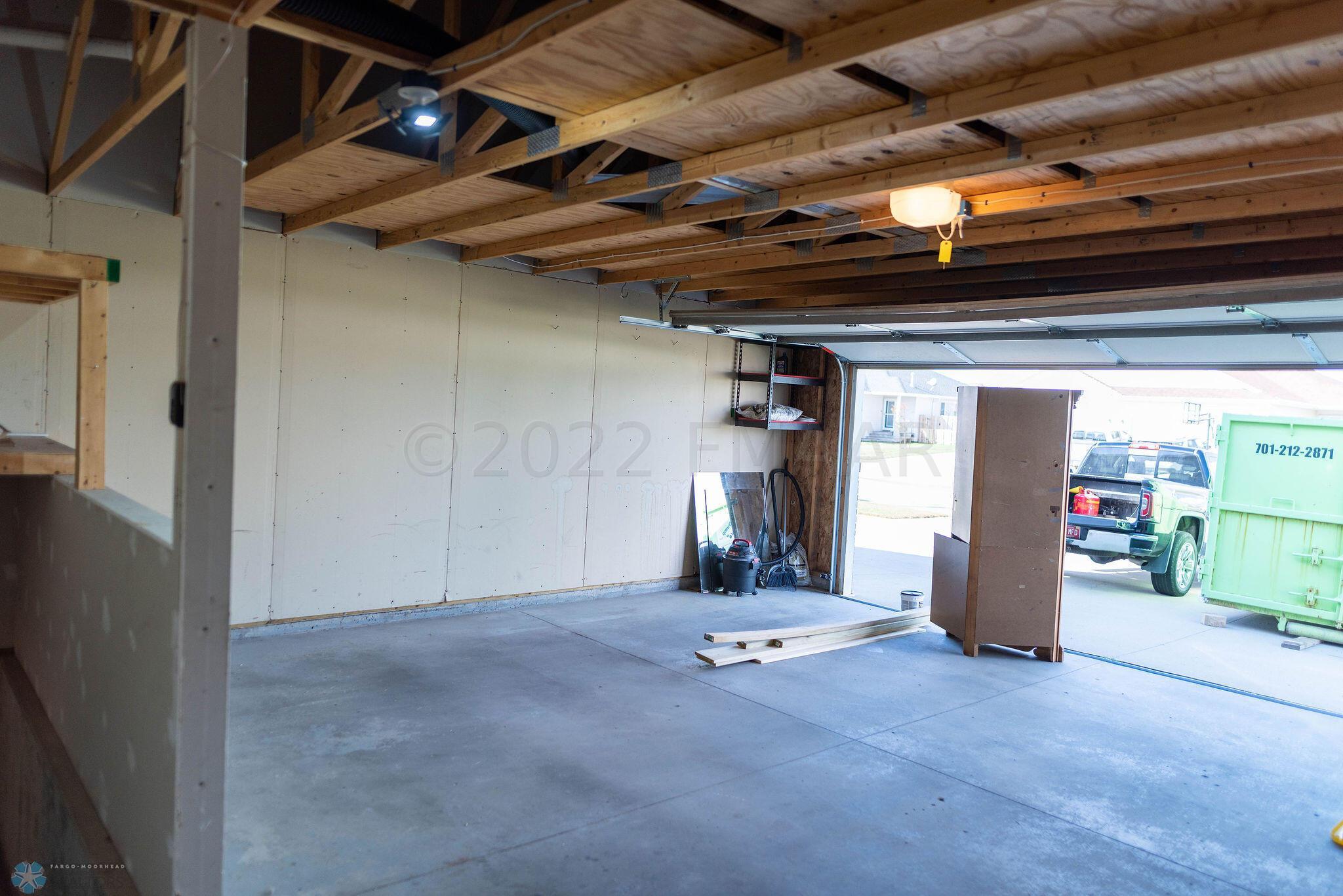 garage