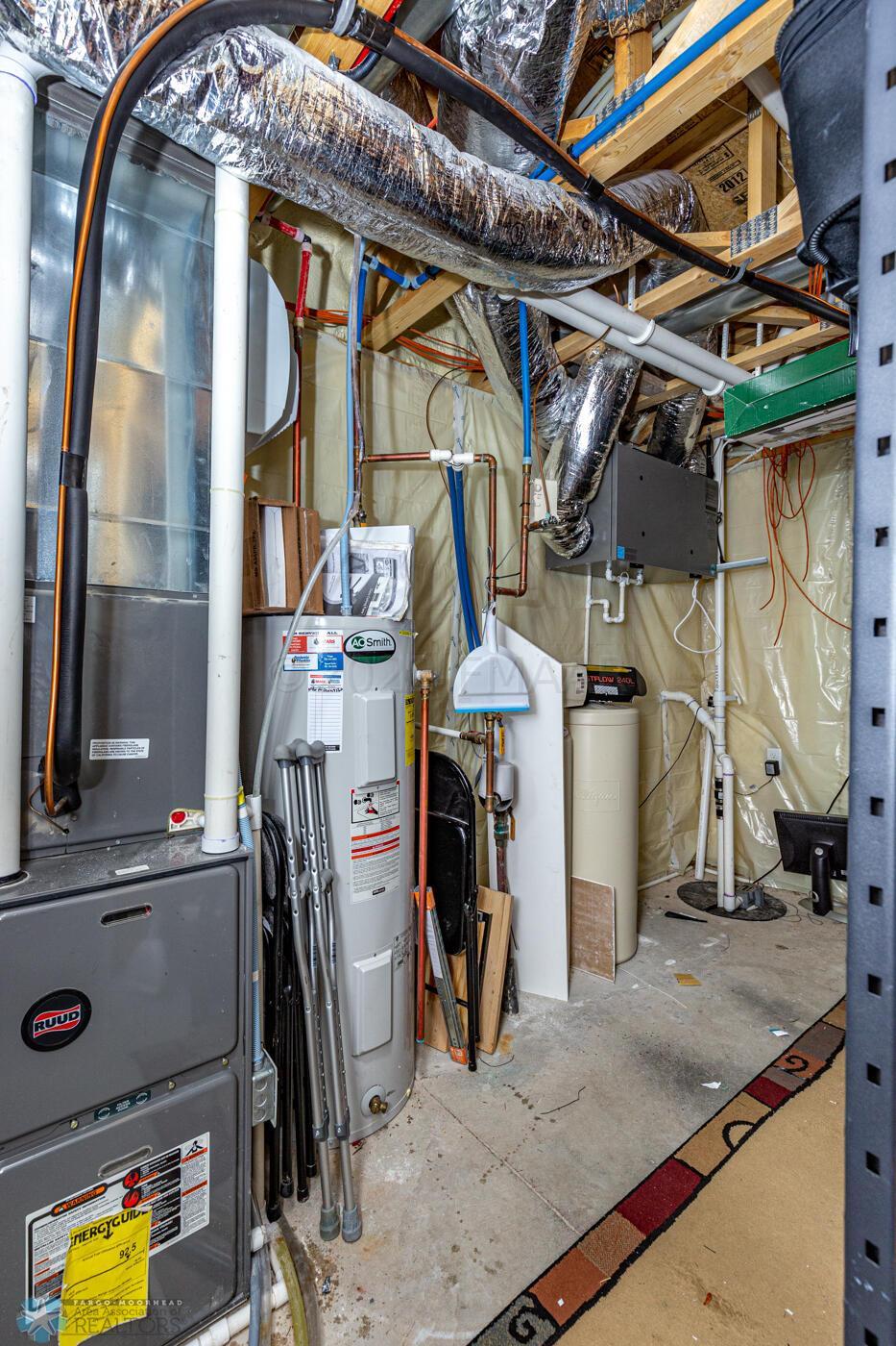 3479 Mechanicals