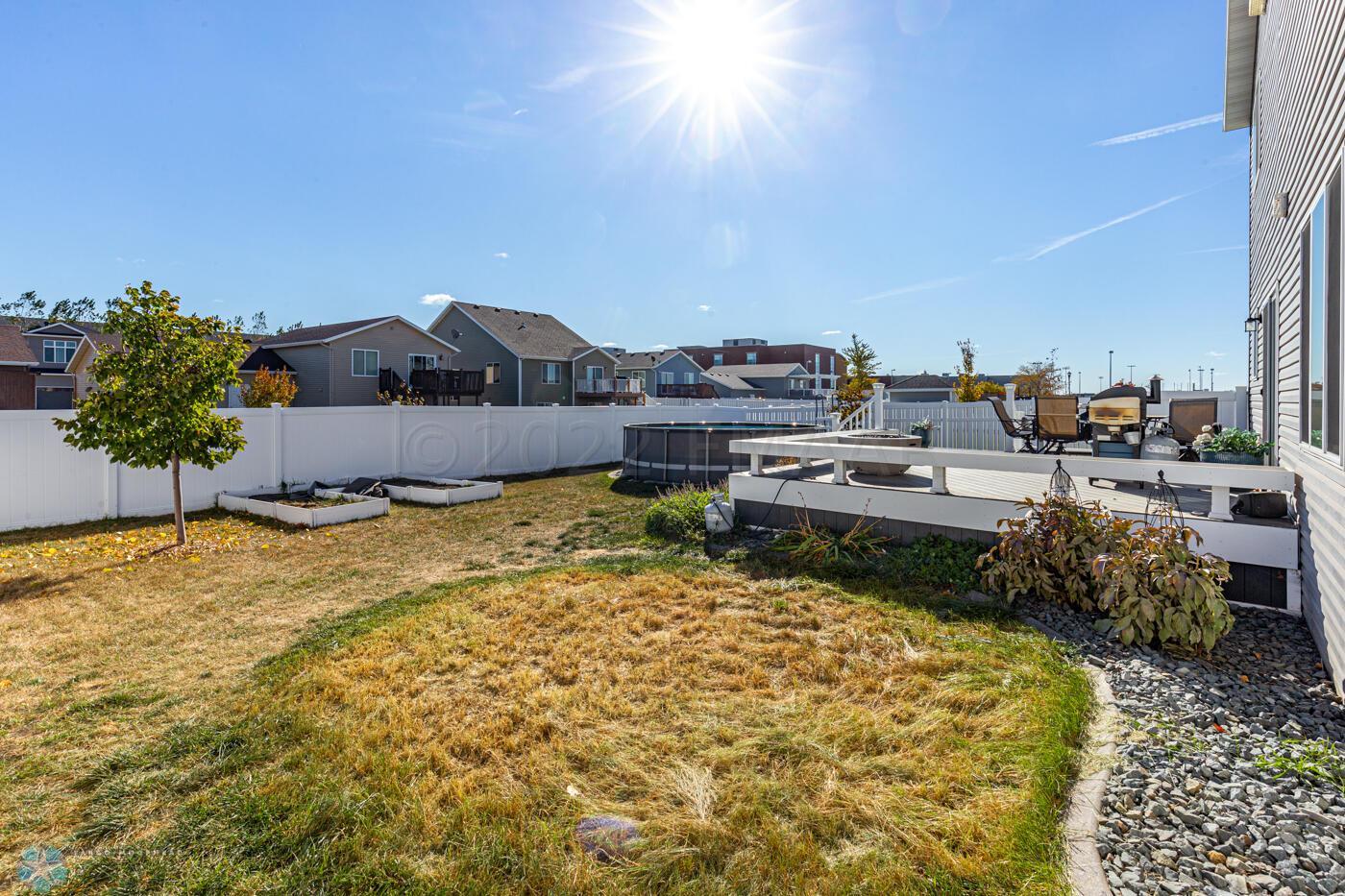 3479 Back yard